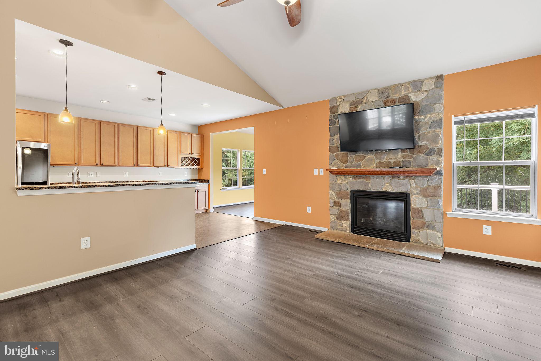 176 SPLIT ROCK DRIVE