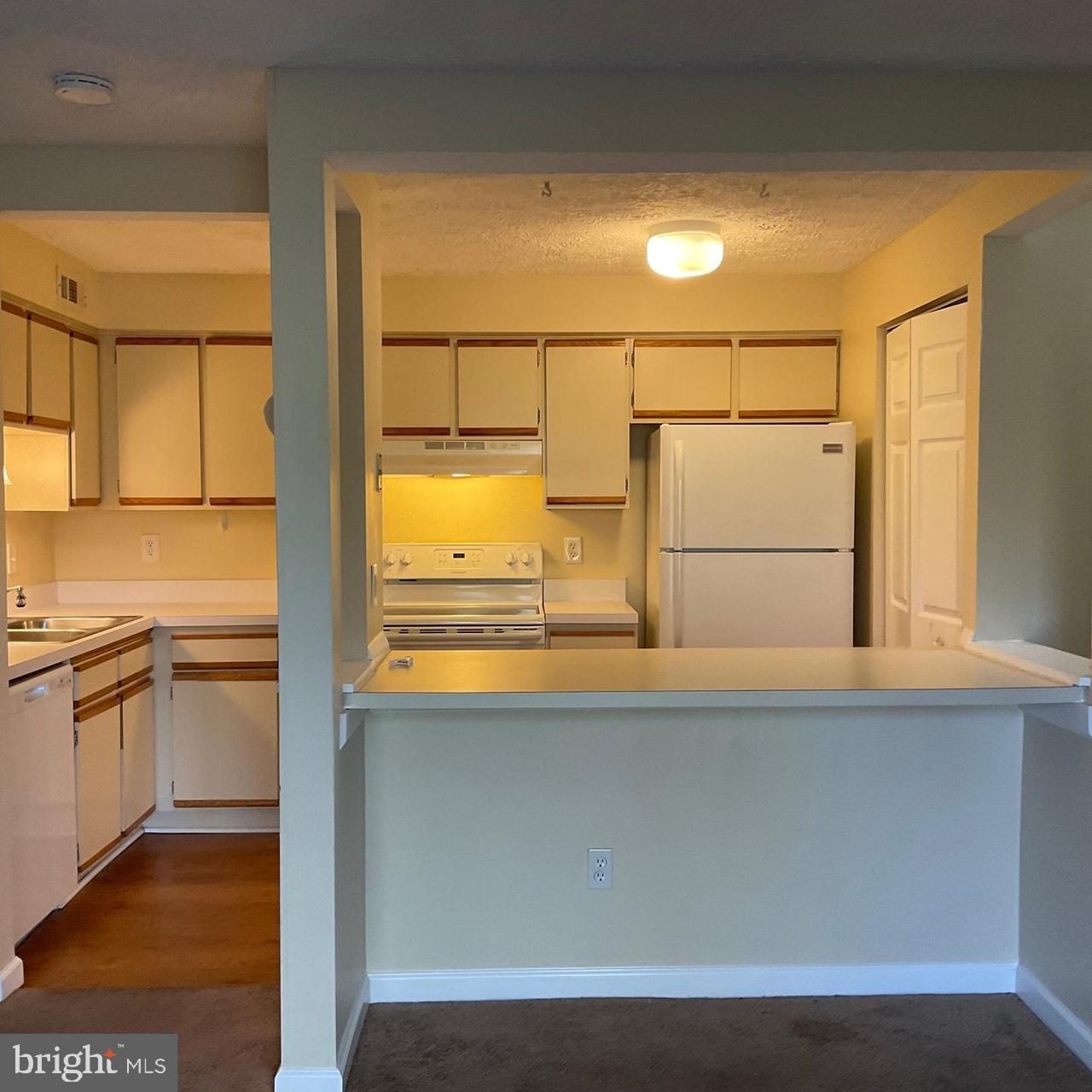 3502 LOCHEARN COURT A A