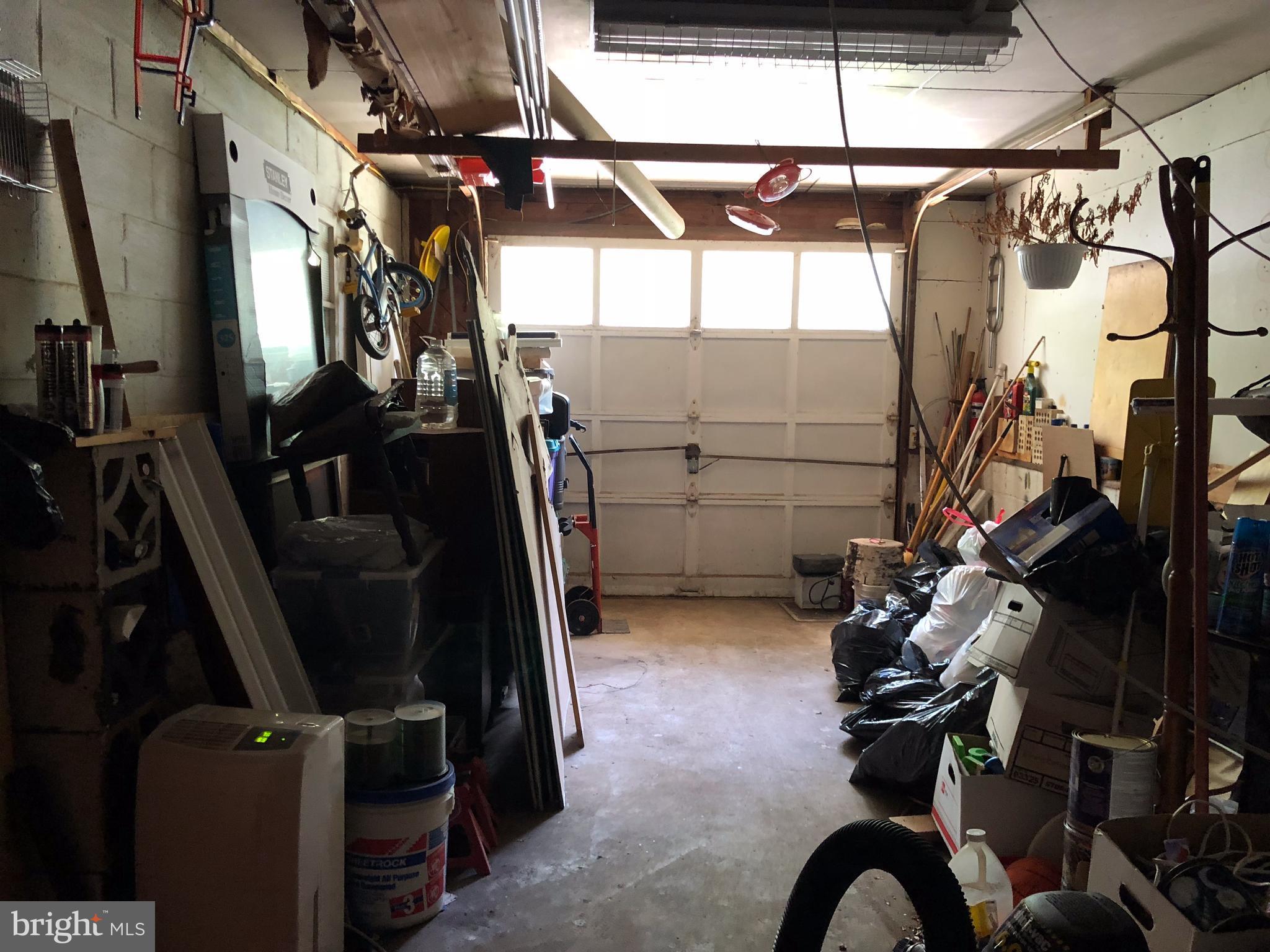 ADMIRAL HEIGHTS - Residential