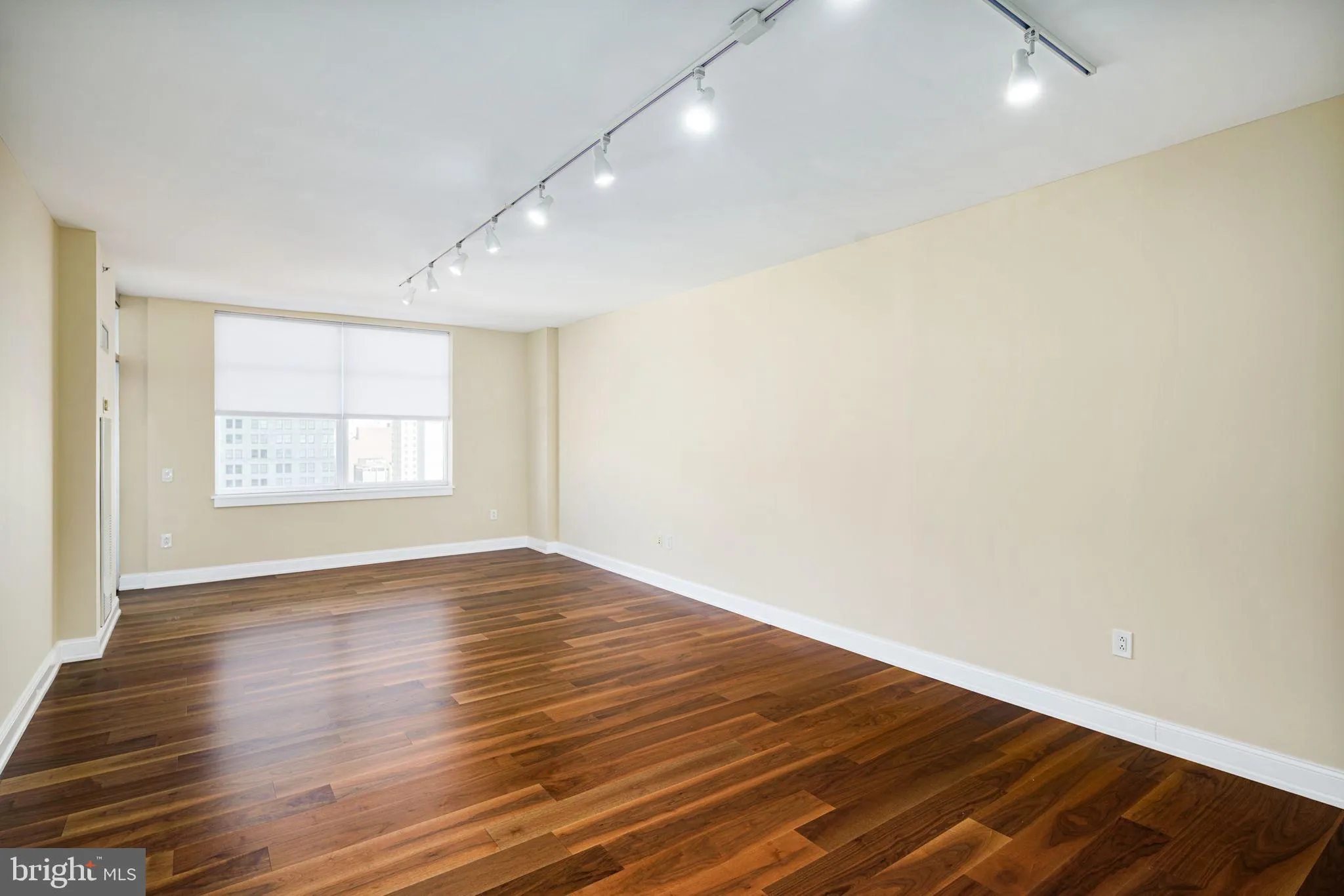 Philadelphia, Pennsylvania 19146, United States, 1 Bedroom Bedrooms, ,1 BathroomBathrooms,Residential,Active,154459