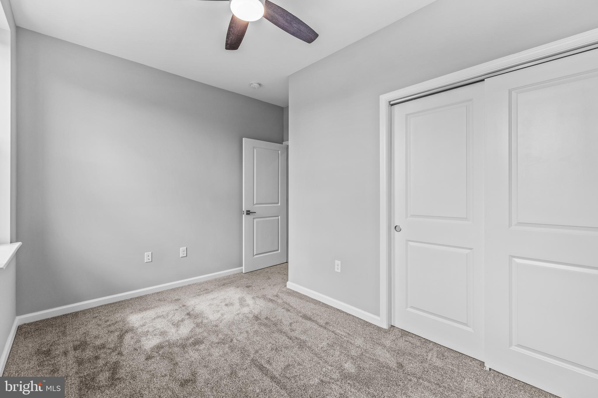 JOHNSTON SQUARE - Residential