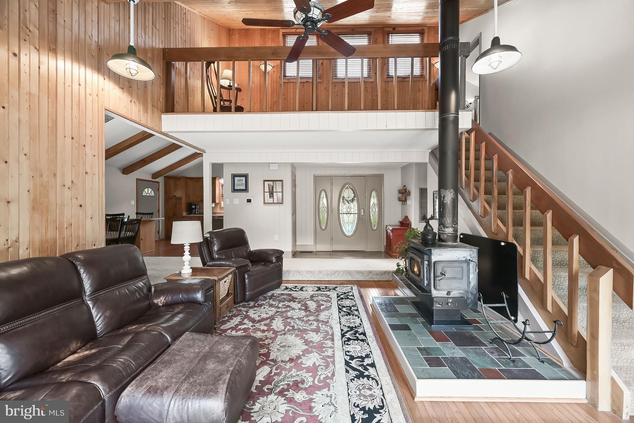 SKYLINE ESTATES - Residential