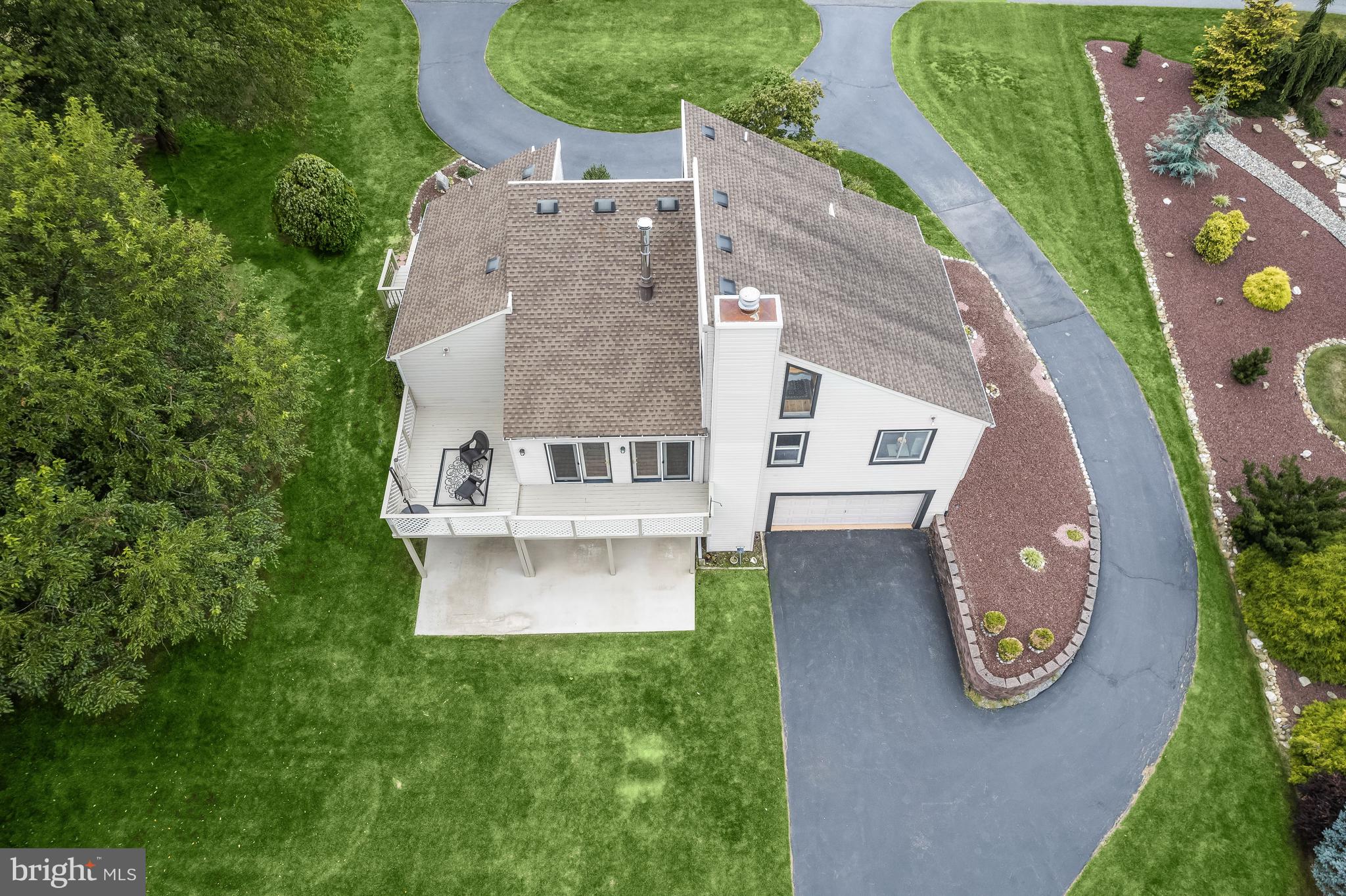 SKYLINE ESTATES - Residential