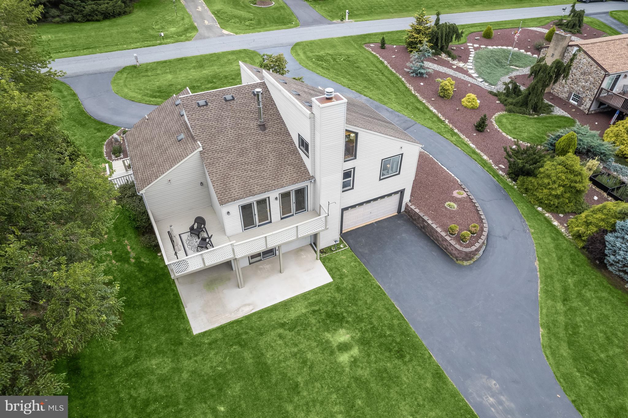 SKYLINE ESTATES - Residential