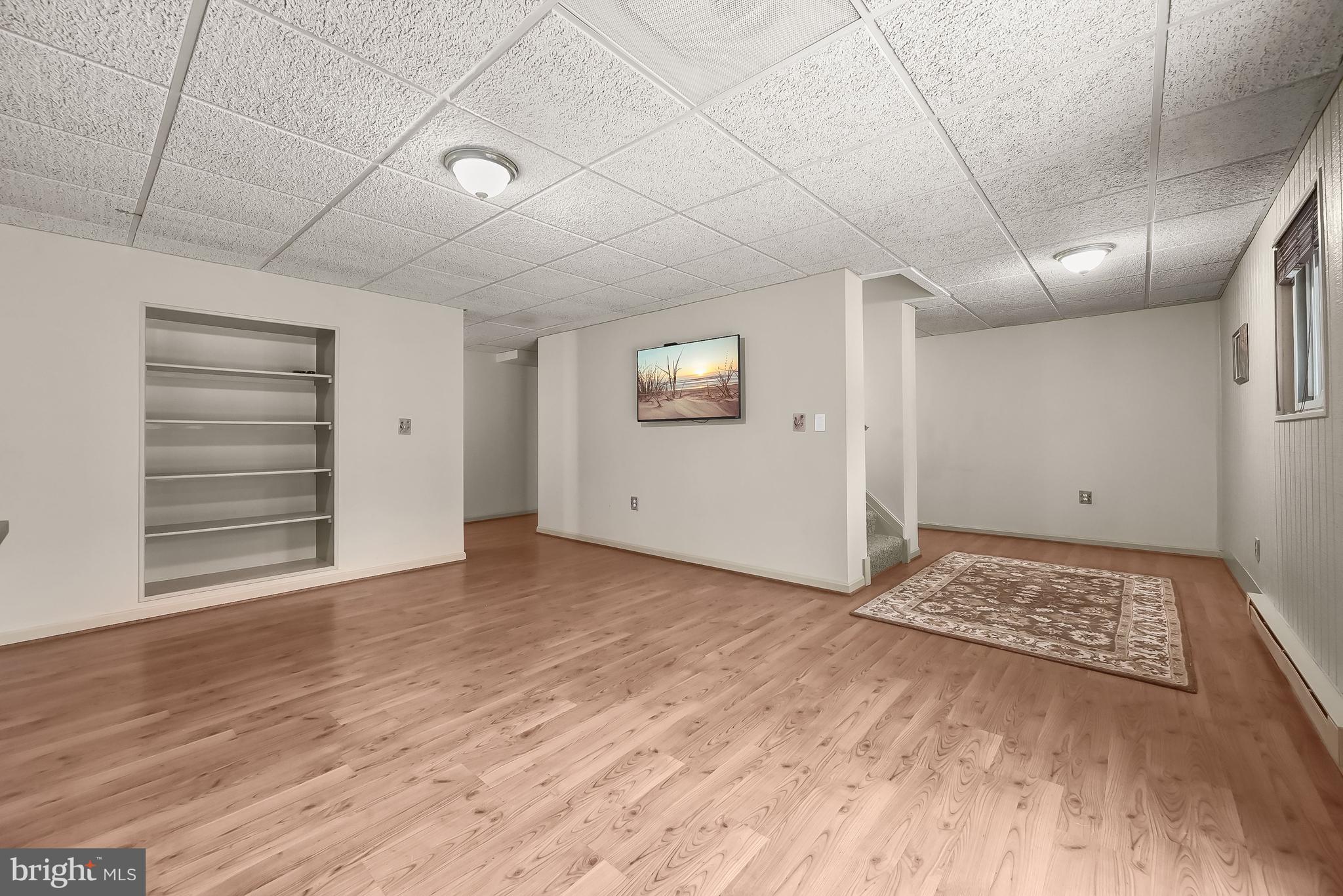 SKYLINE ESTATES - Residential