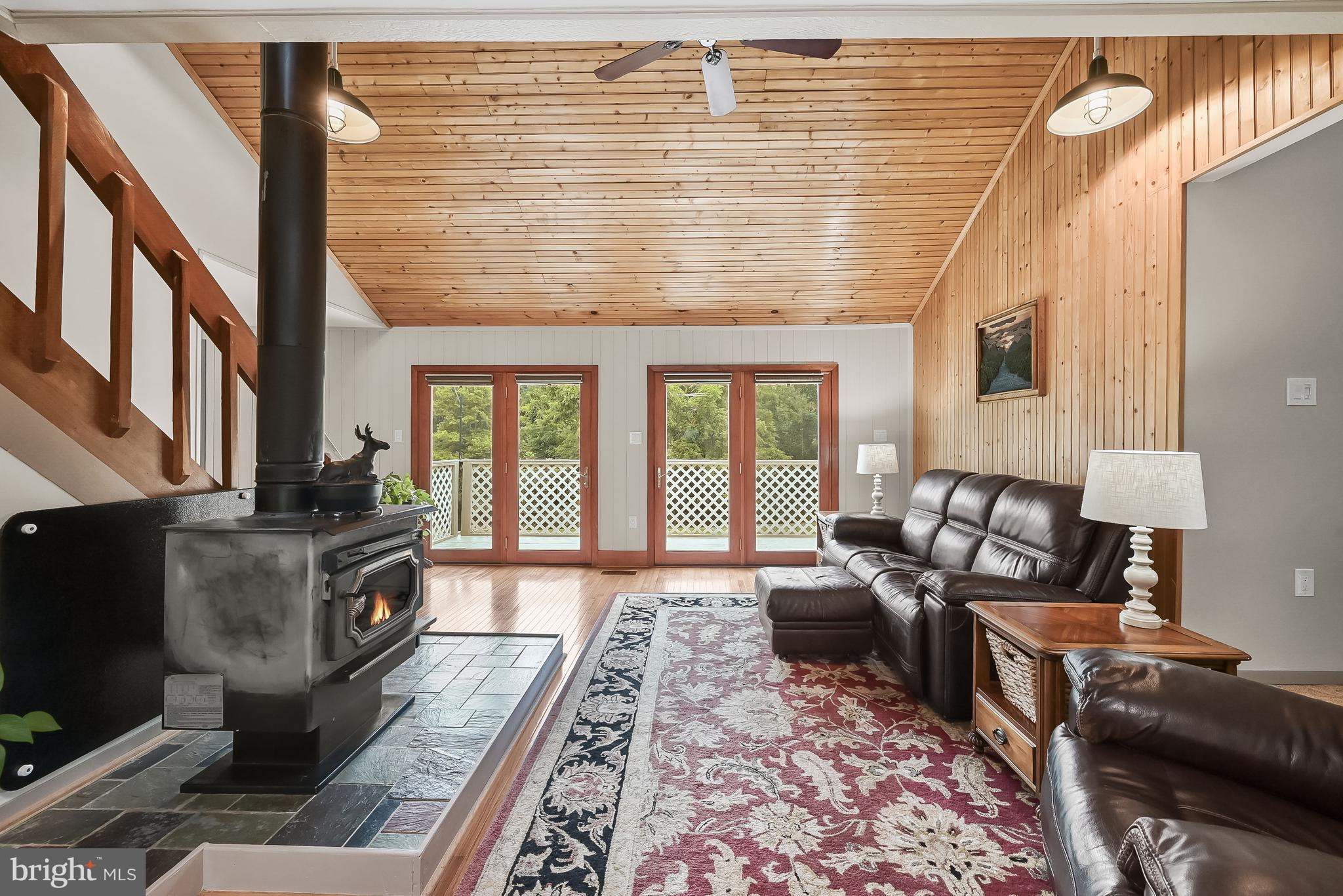 SKYLINE ESTATES - Residential