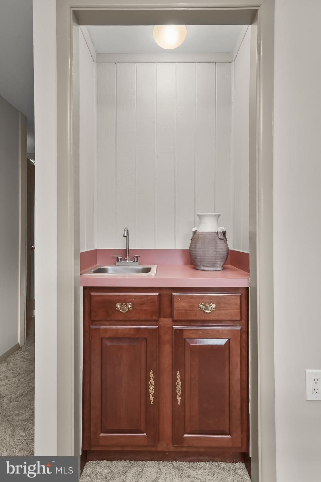 SKYLINE ESTATES - Residential