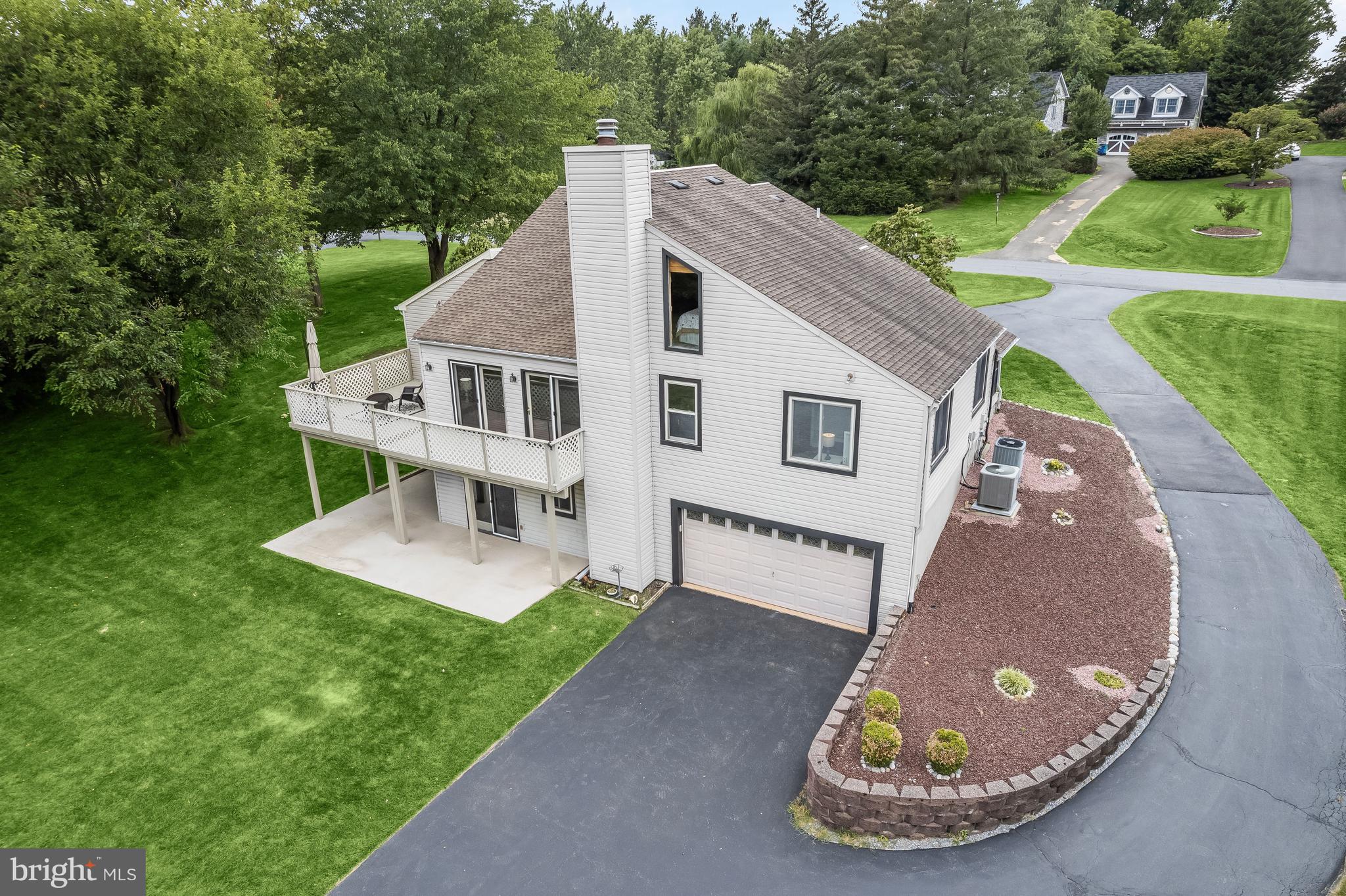 SKYLINE ESTATES - Residential