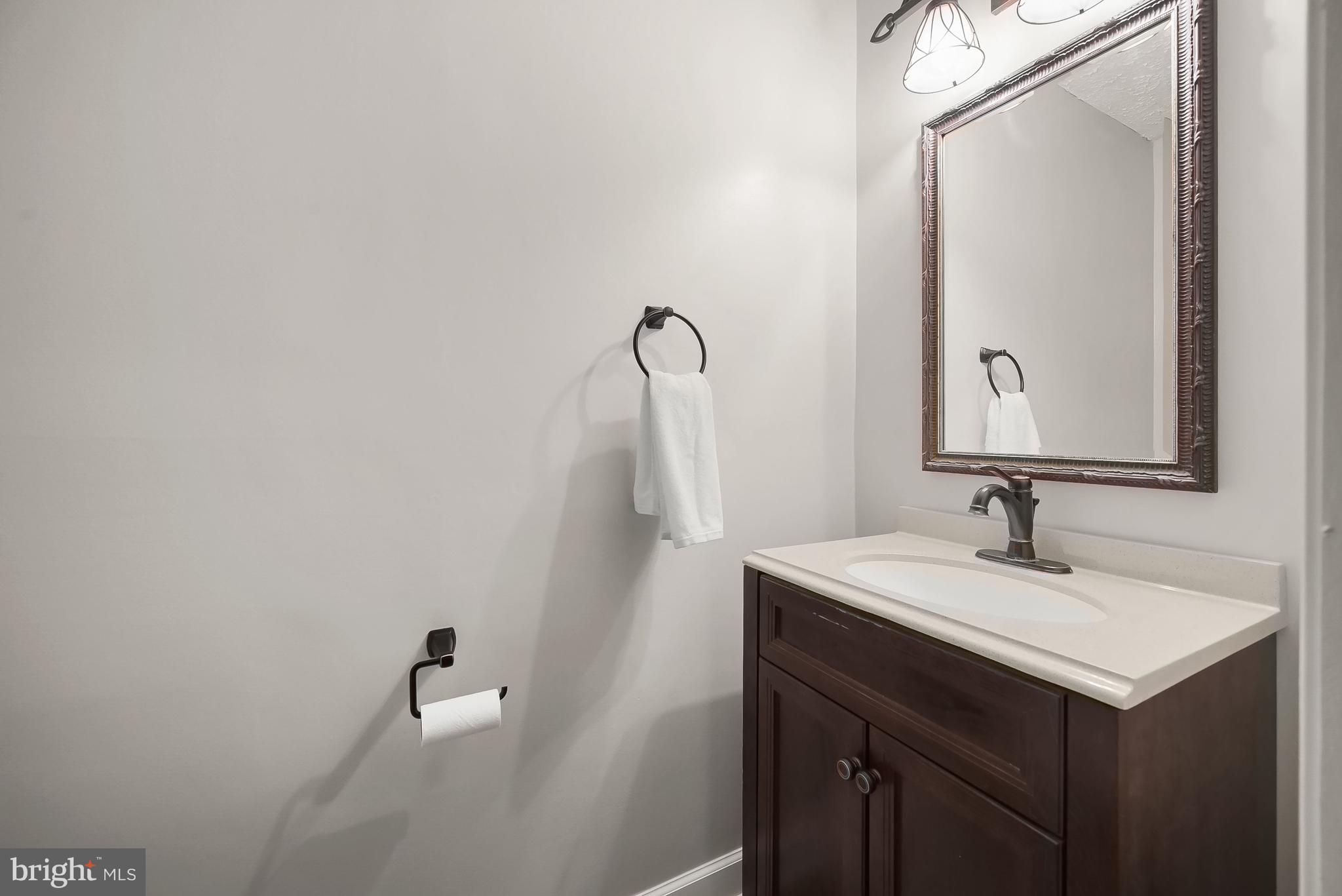 SKYLINE ESTATES - Residential