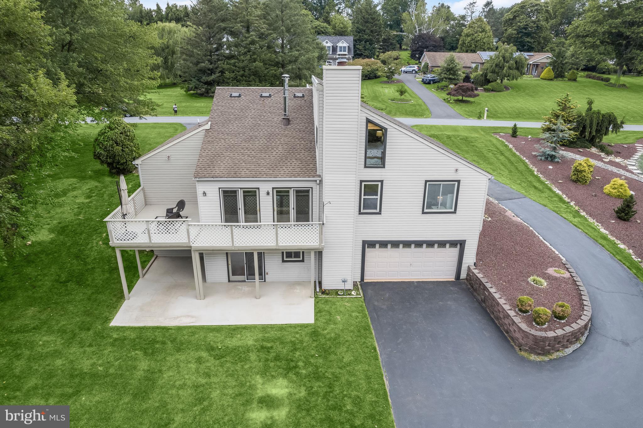 SKYLINE ESTATES - Residential