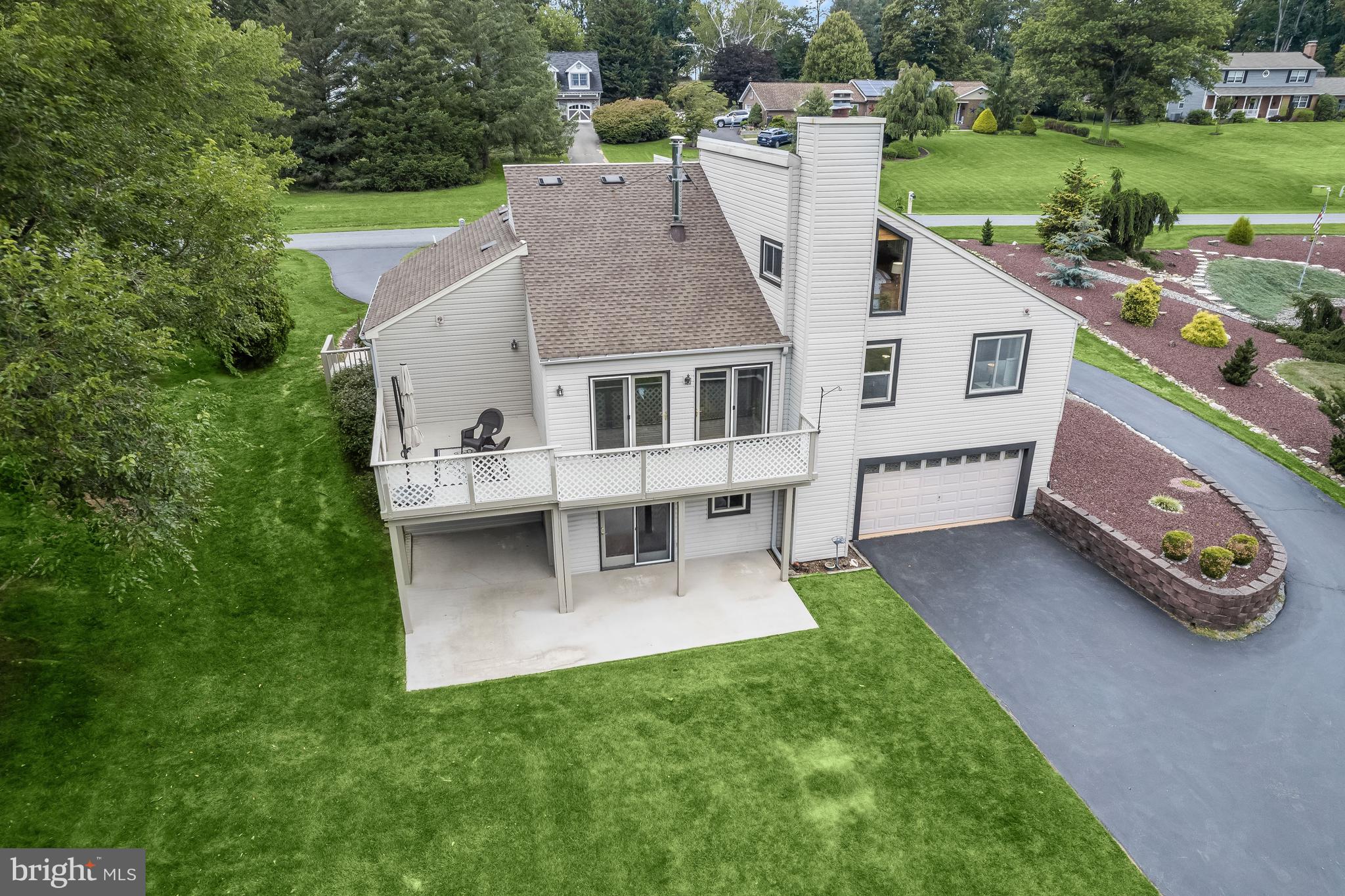 SKYLINE ESTATES - Residential