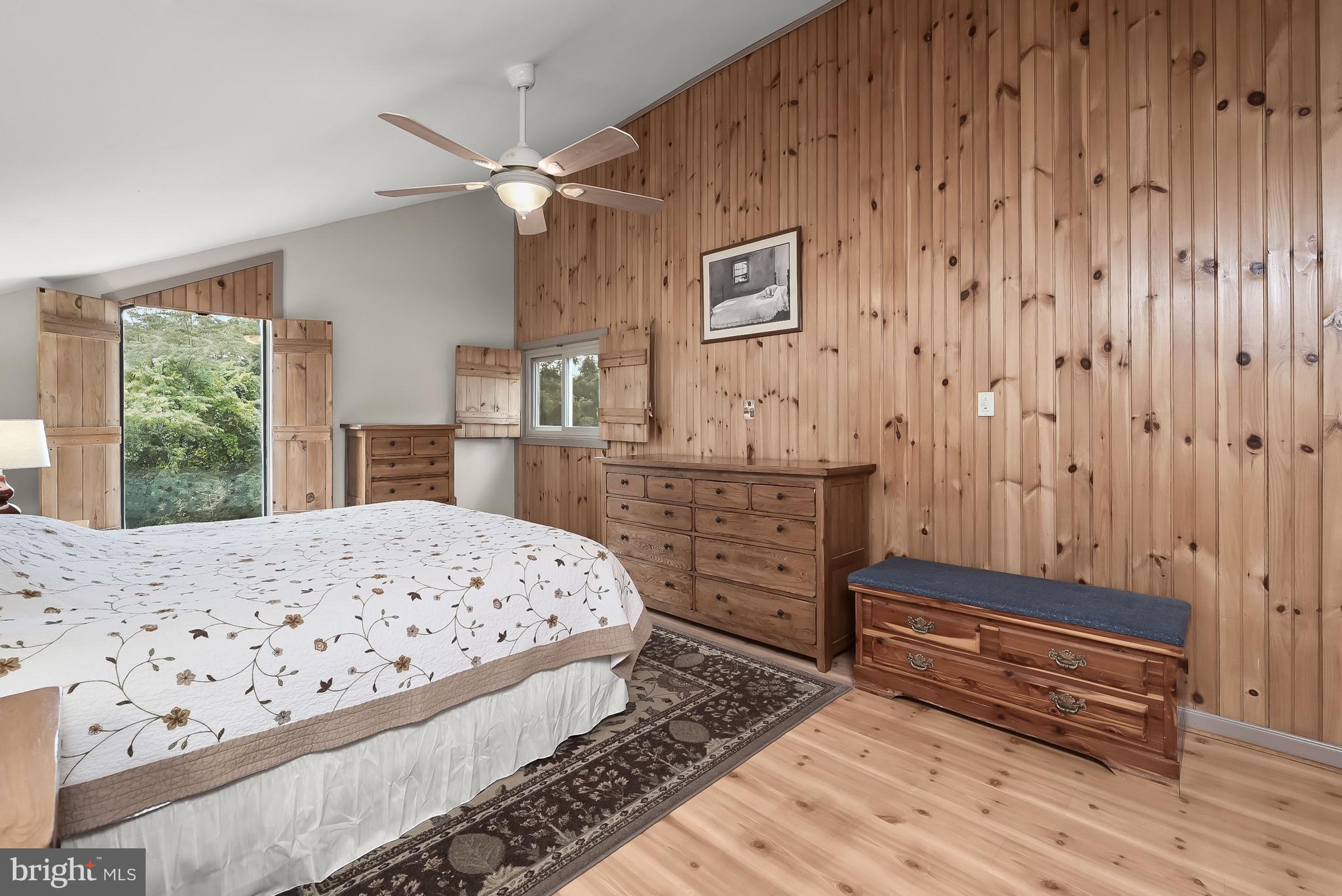 SKYLINE ESTATES - Residential