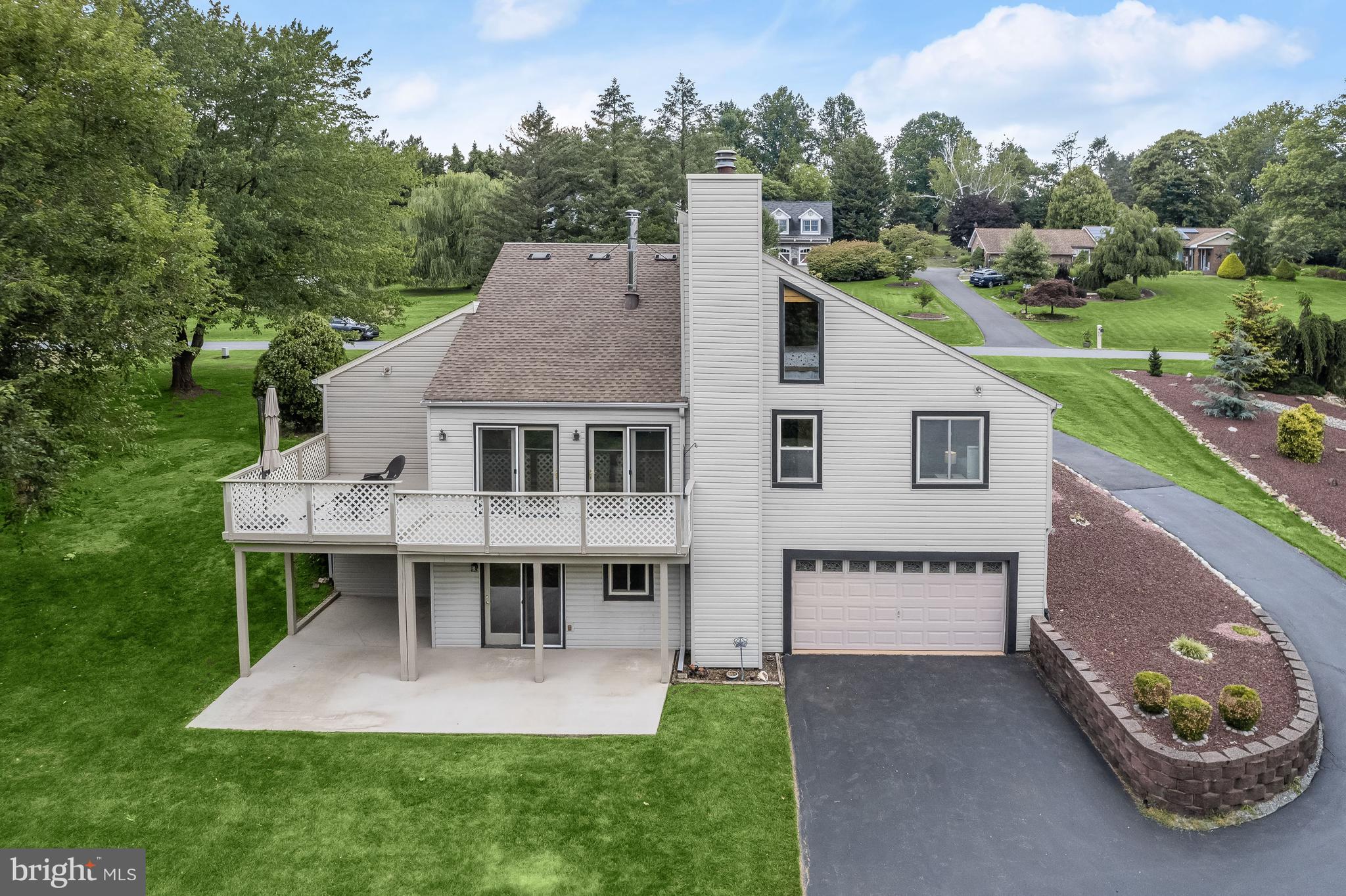 SKYLINE ESTATES - Residential