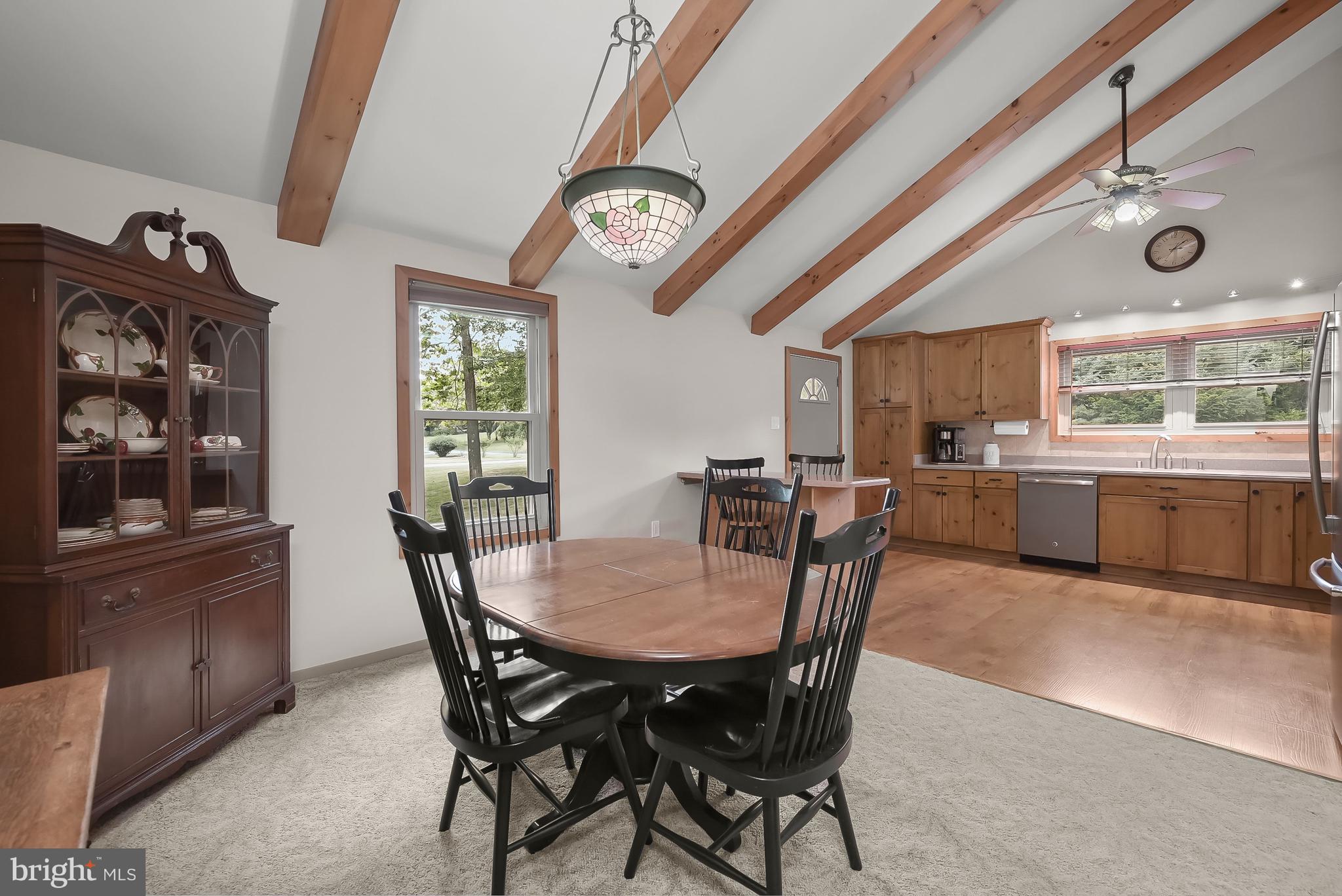 SKYLINE ESTATES - Residential