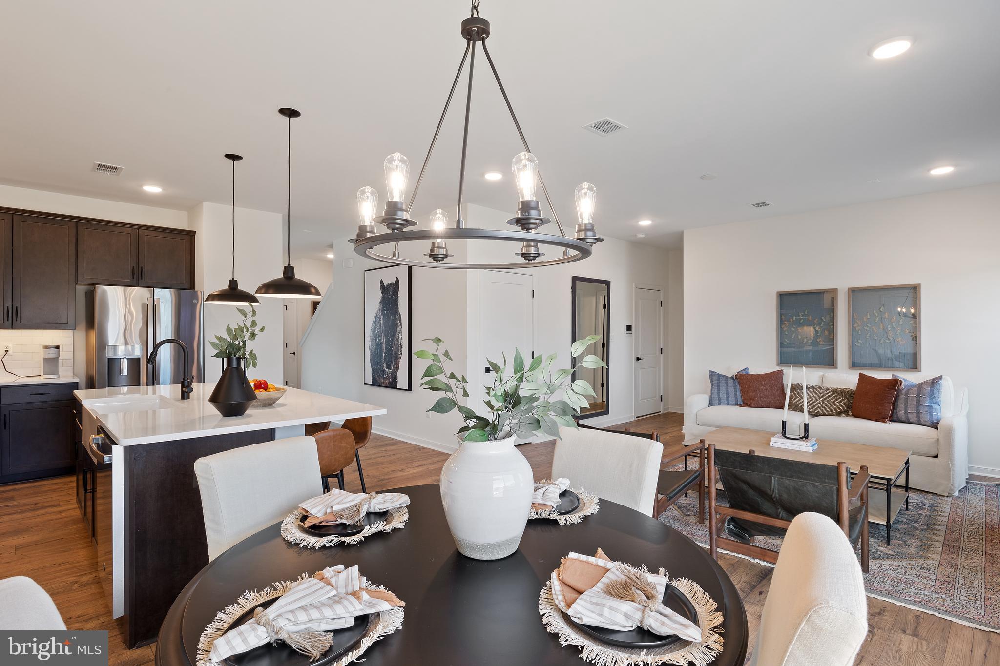 LIBERTY RUN - Residential