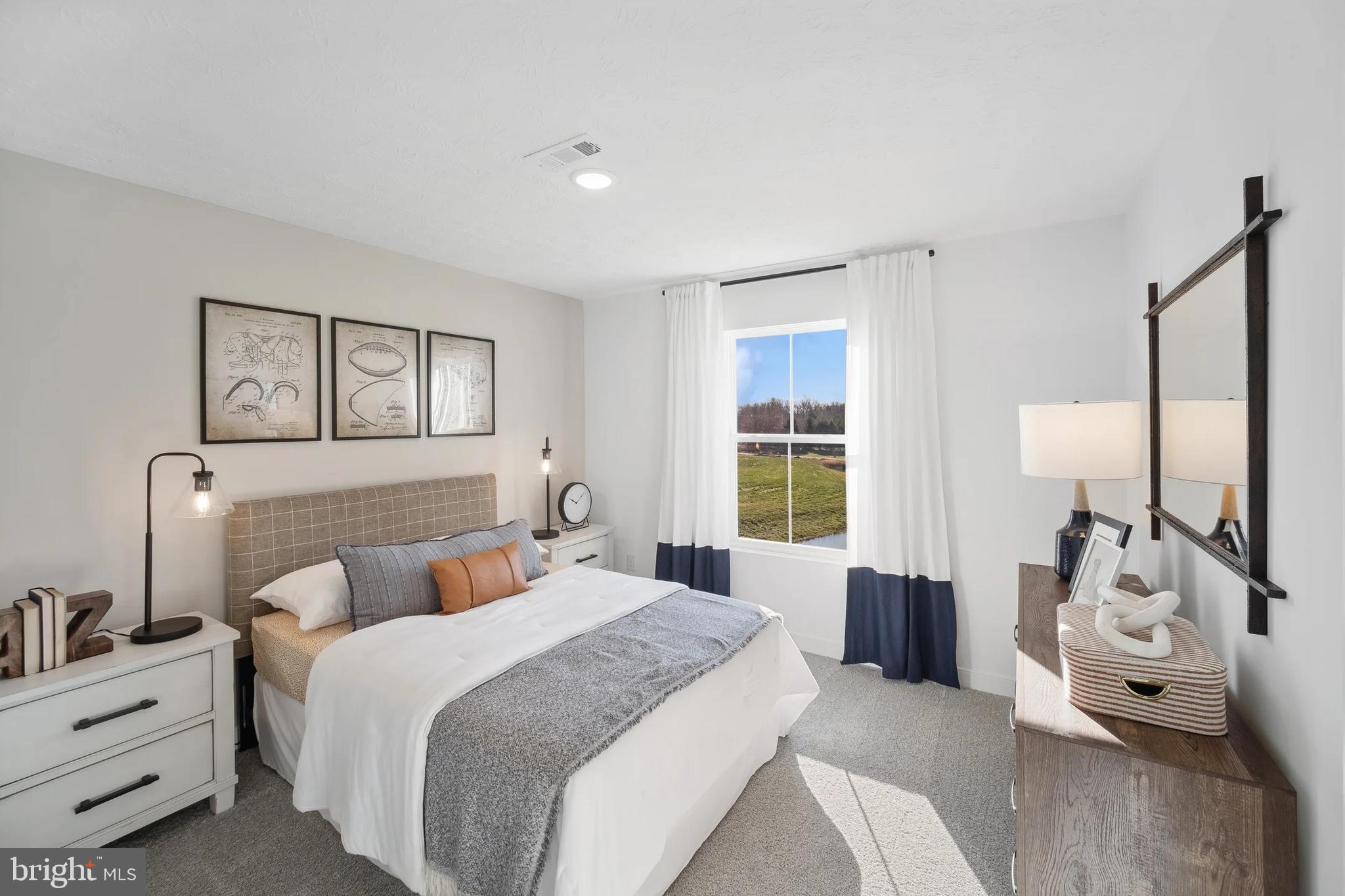 LIBERTY RUN - Residential