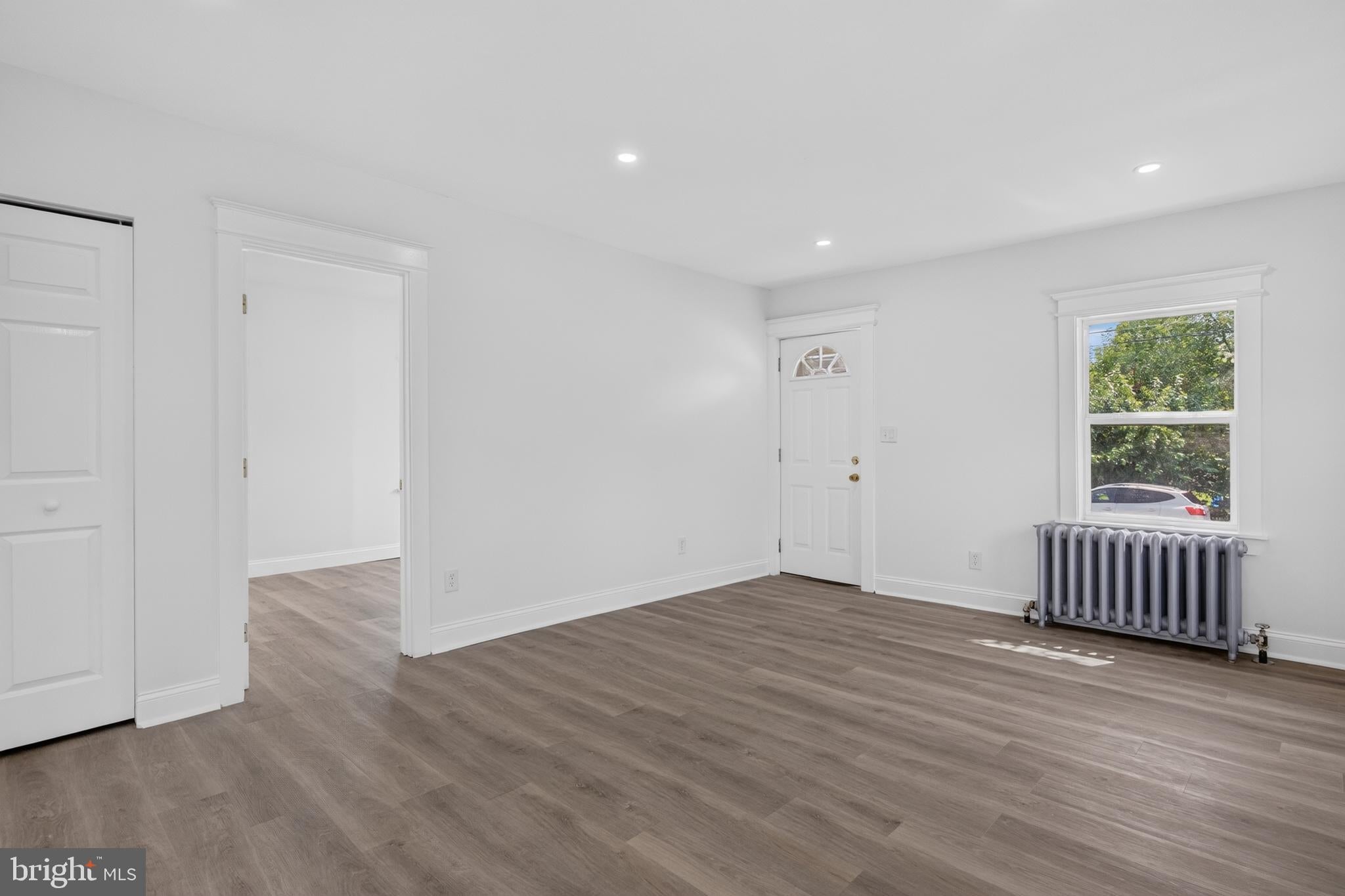 319 LAUREL AVENUE
