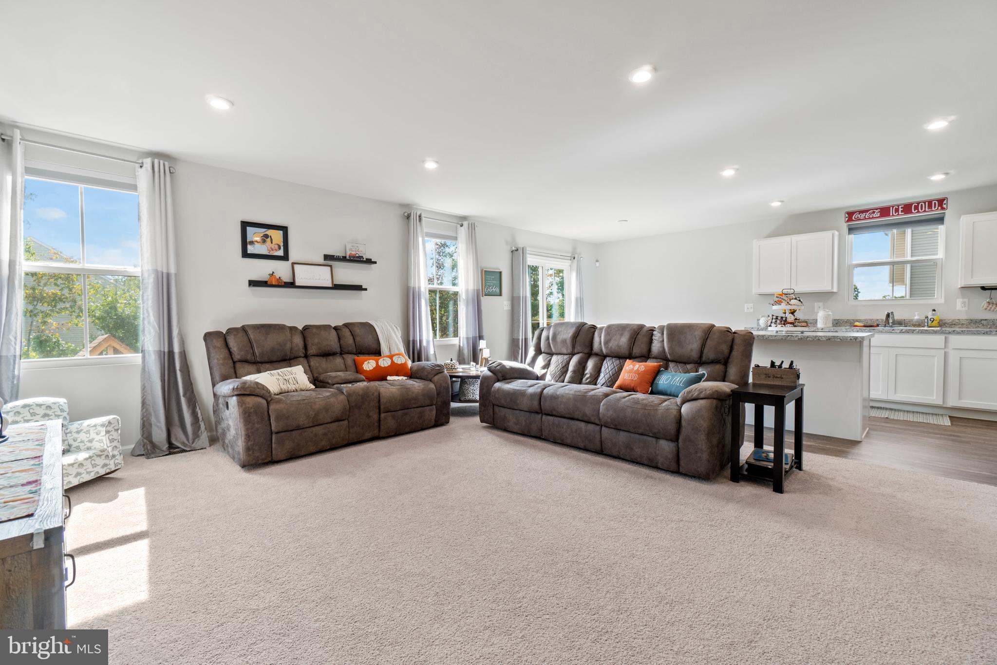 WILDERNESS SHORES - Residential