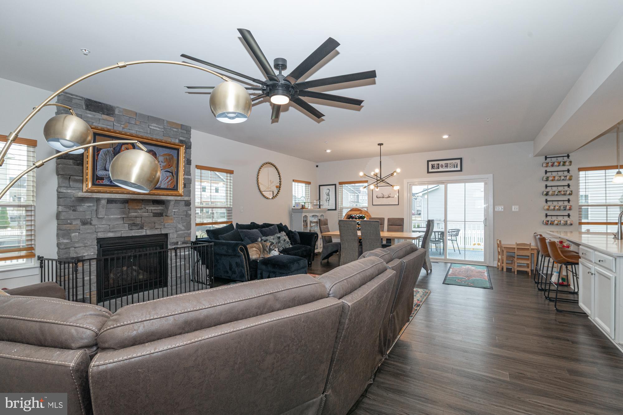 BRUNSWICK CROSSING - Residential Lease