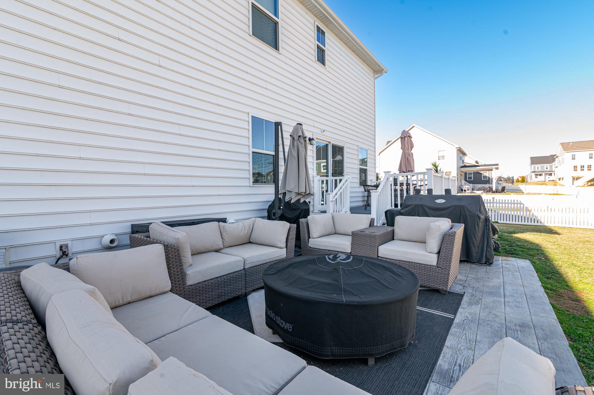 BRUNSWICK CROSSING - Residential Lease