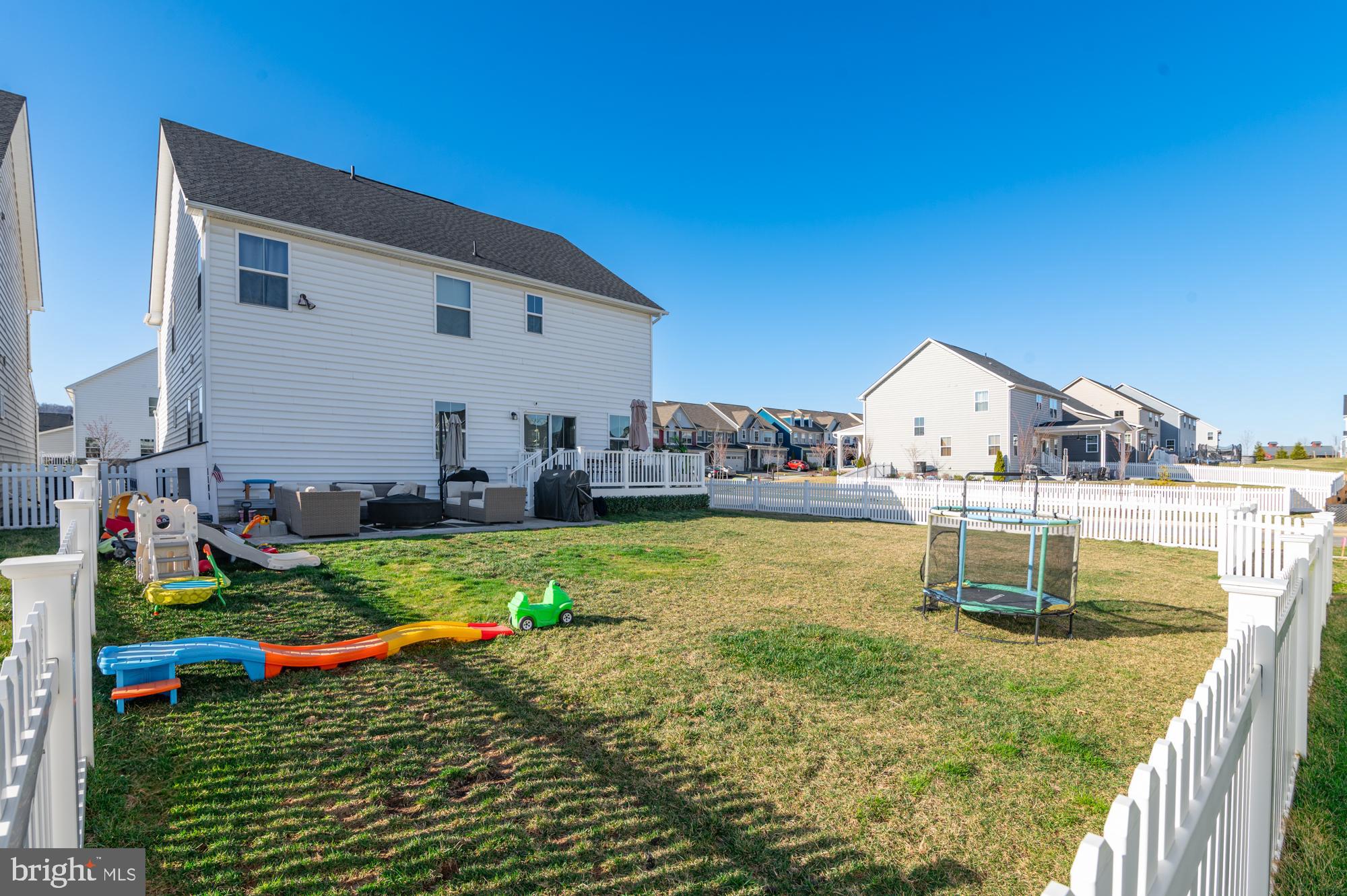 BRUNSWICK CROSSING - Residential Lease