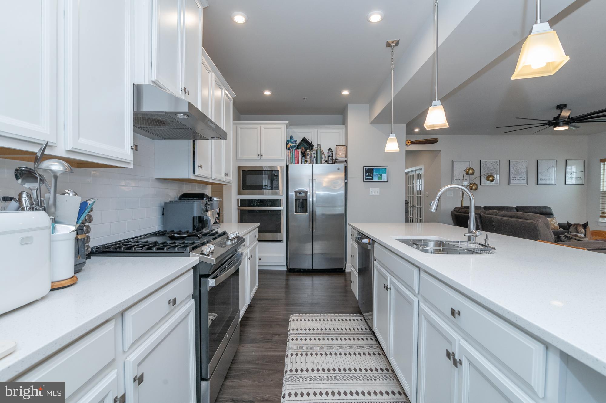 BRUNSWICK CROSSING - Residential Lease