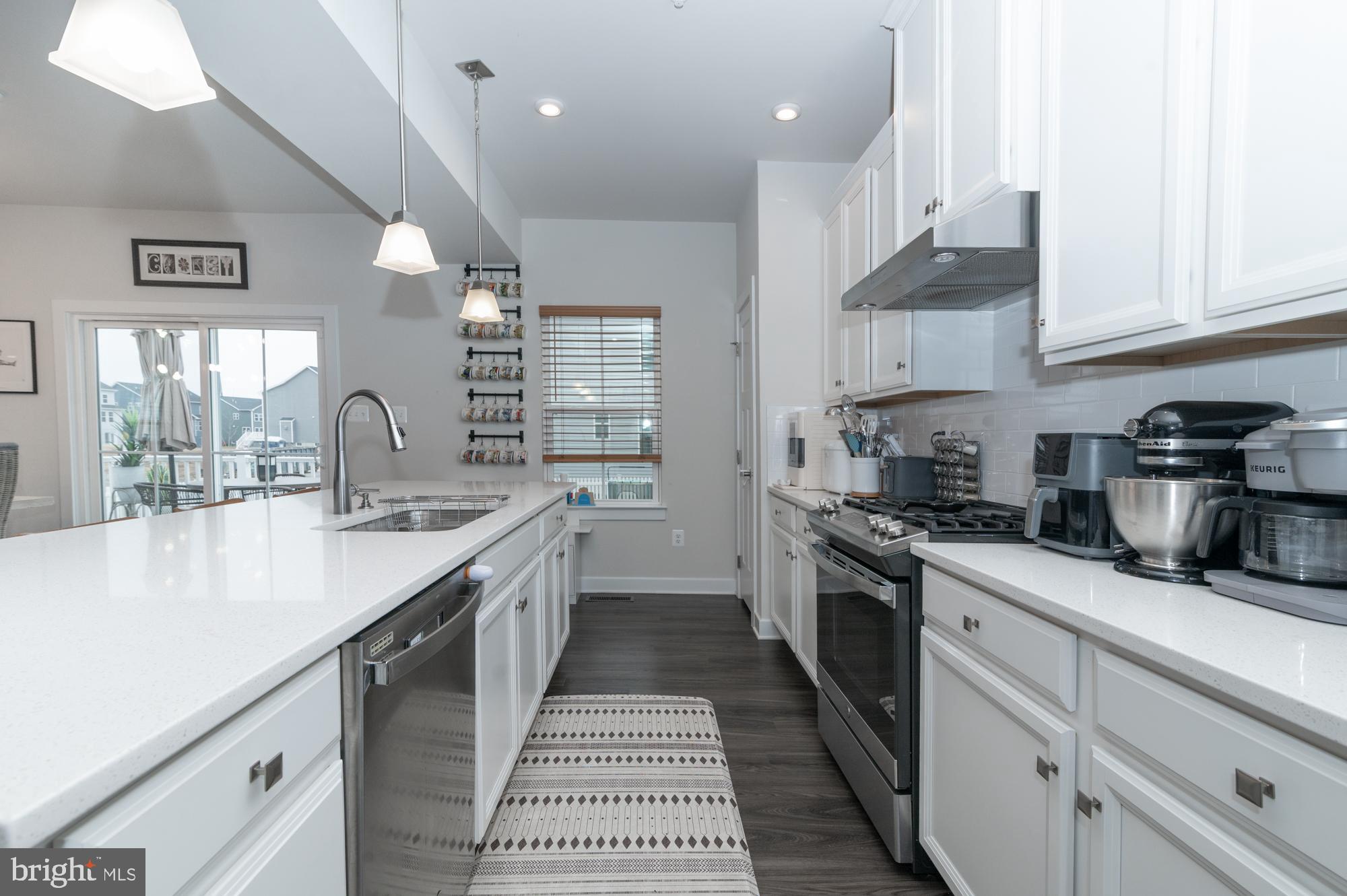 BRUNSWICK CROSSING - Residential Lease