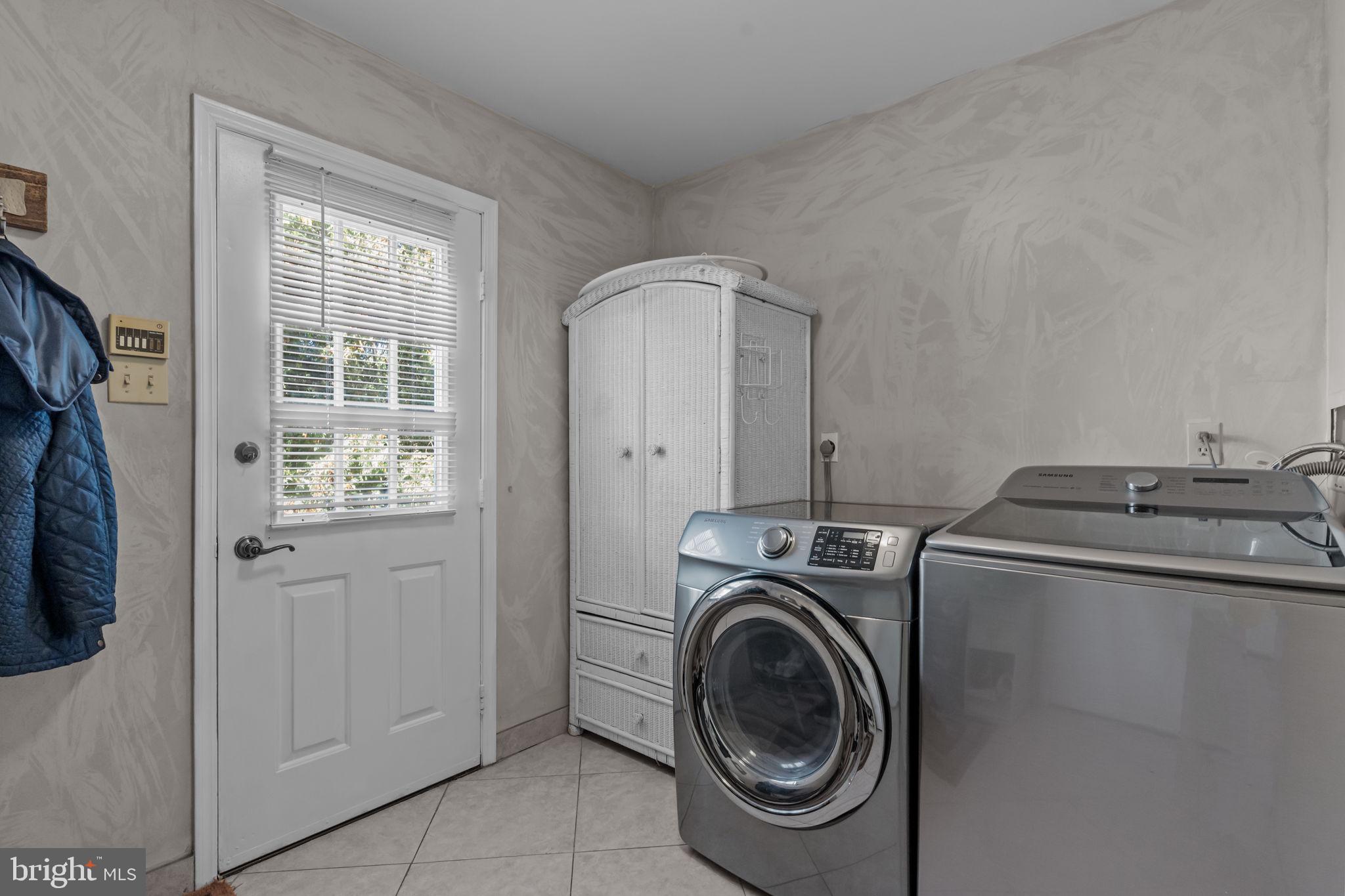 ALBIDALE II - Residential