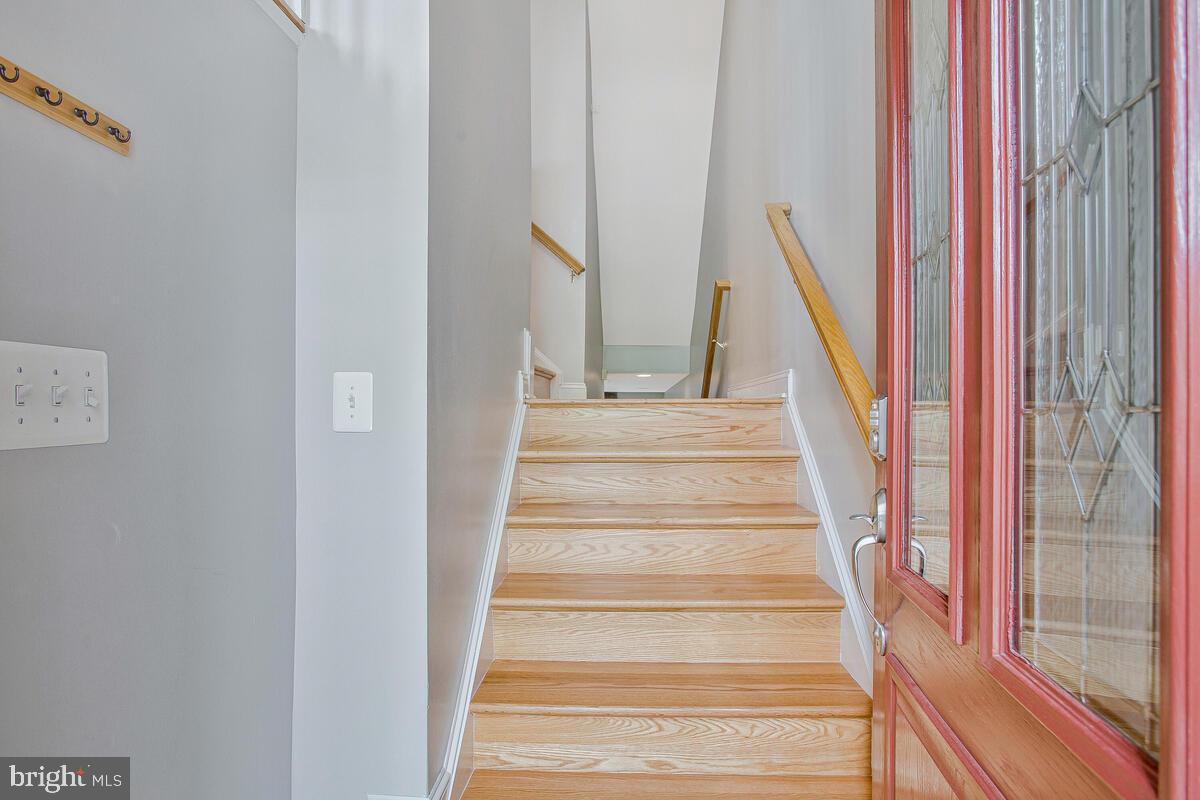 829 FREELAND COURT