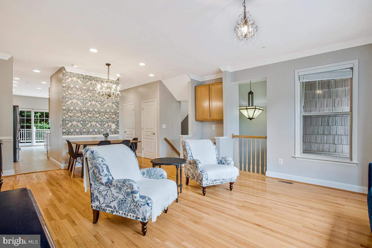 829 FREELAND COURT