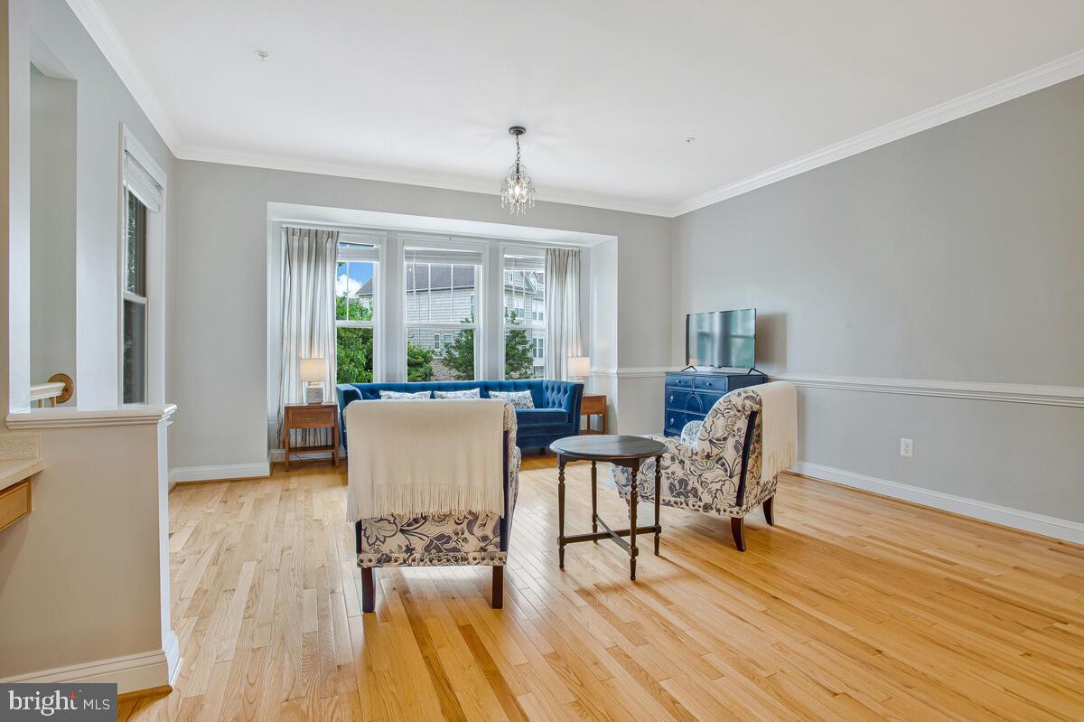 829 FREELAND COURT