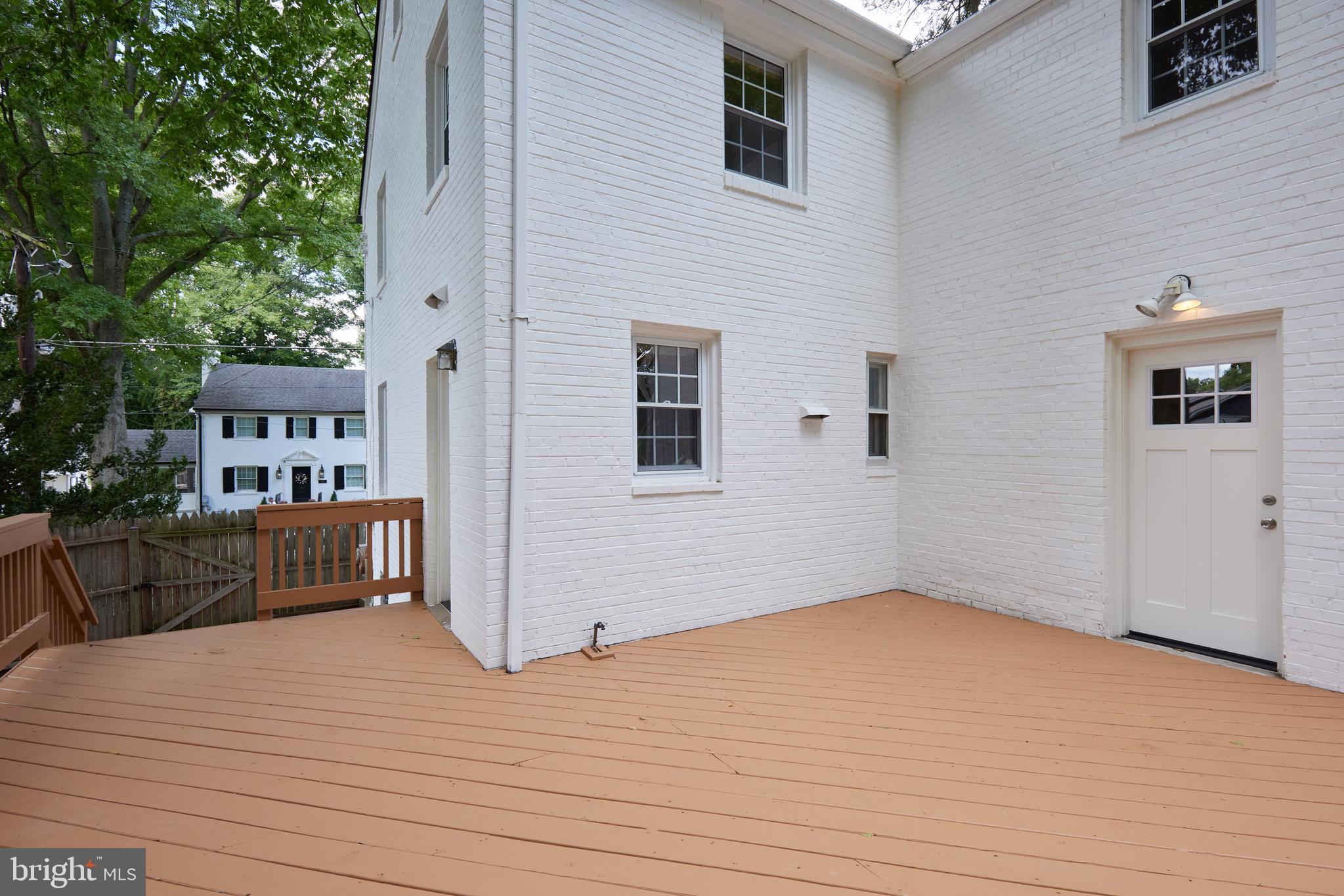 SPRINGFIELD - Residential