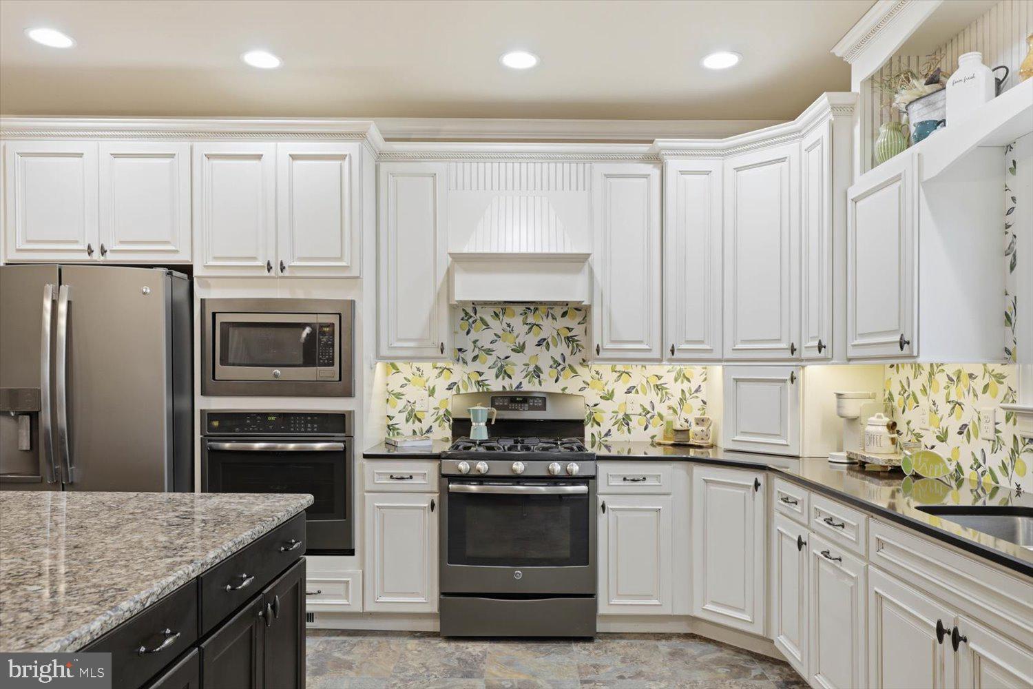 SHEAFFER RIDGE - Residential