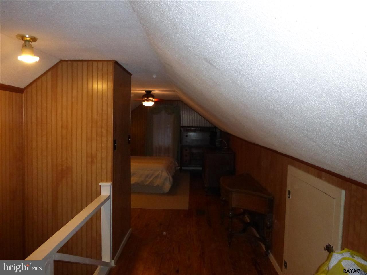 HAYSHIRE - Residential