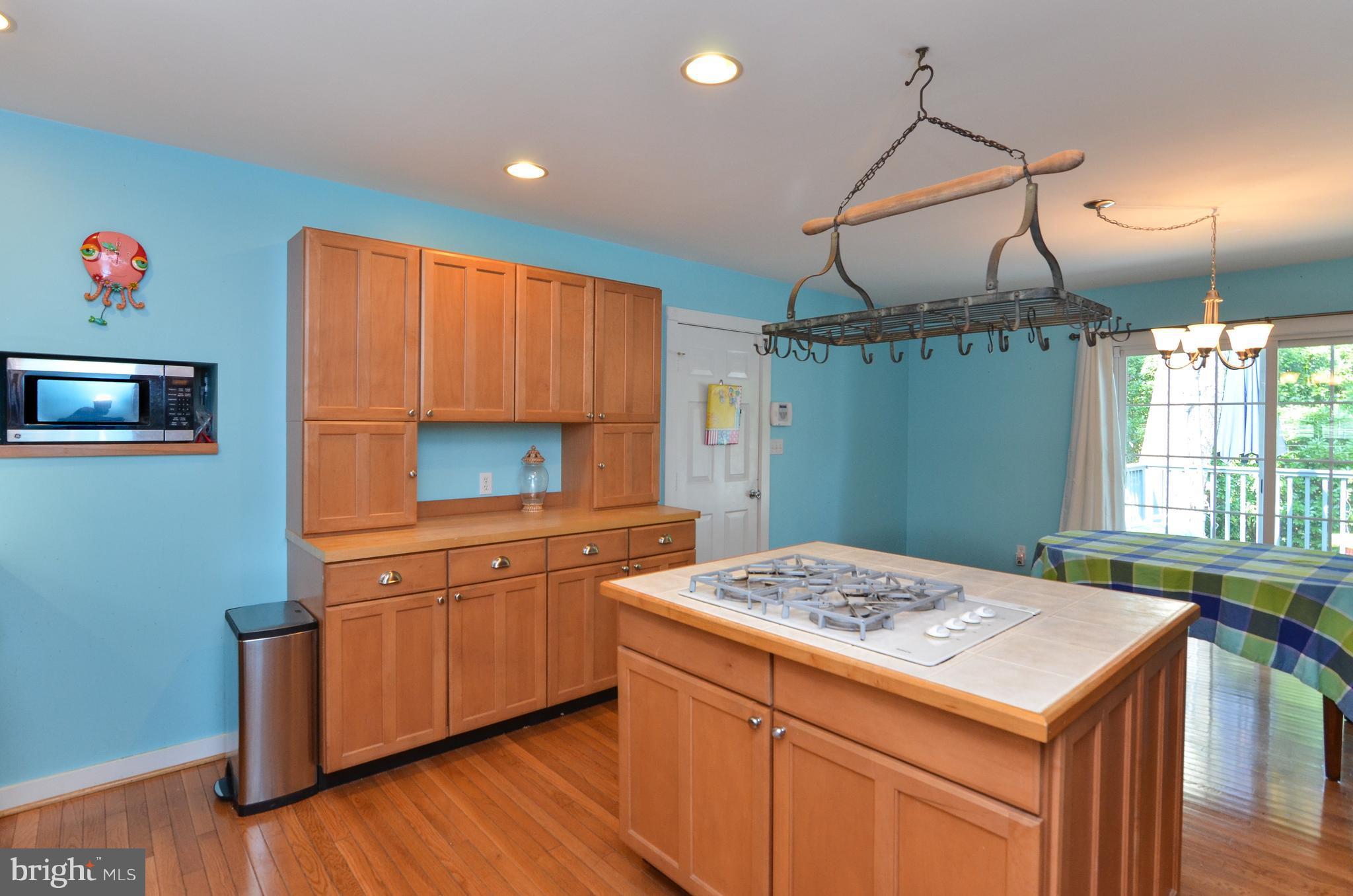 J N ROLLINS - Residential