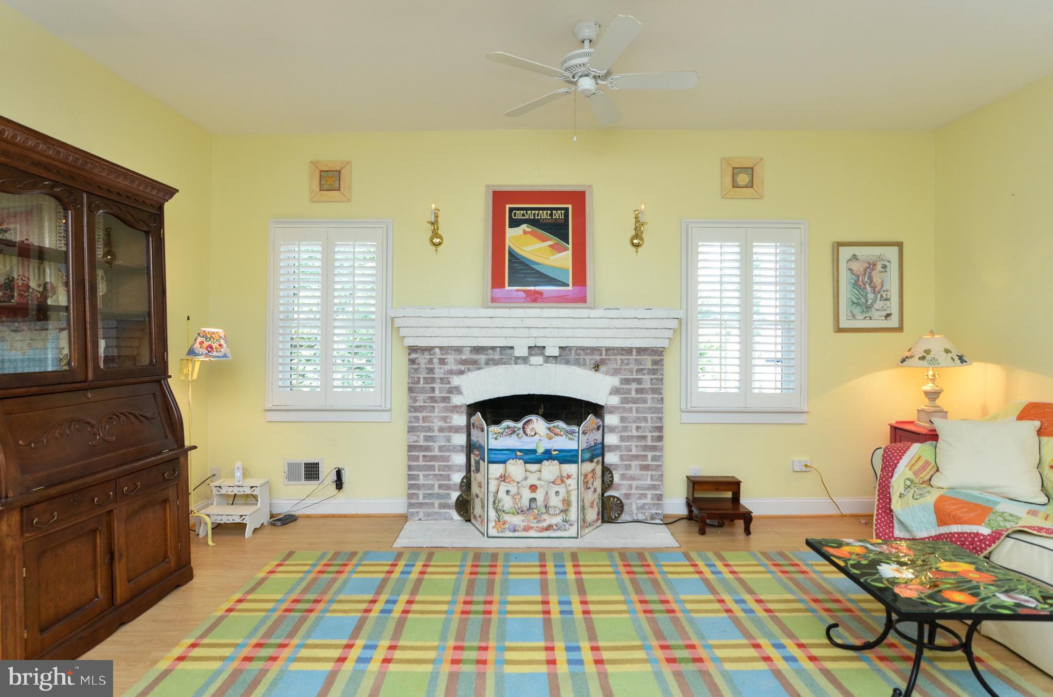 J N ROLLINS - Residential