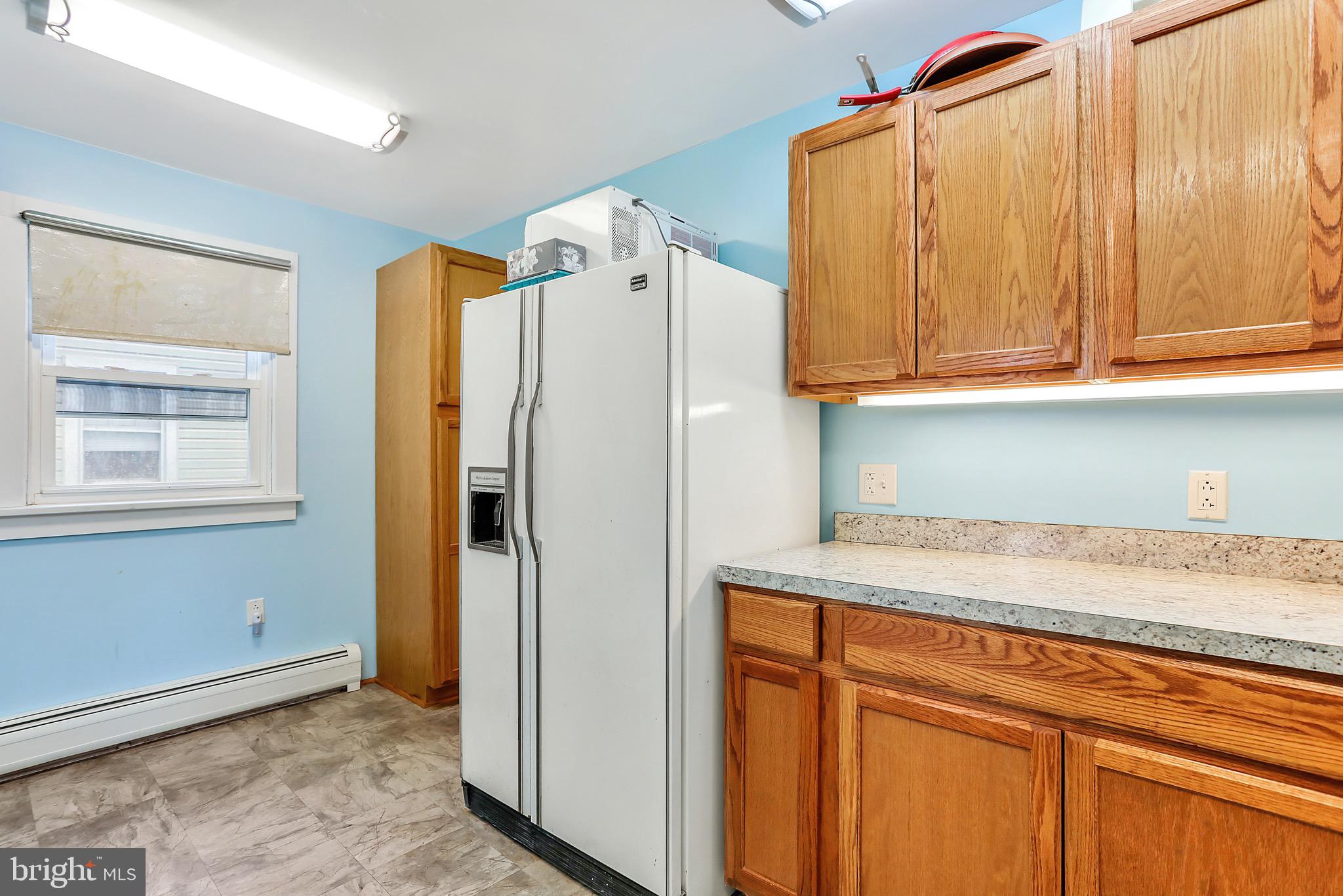 ROYAL VILLAGE - Residential