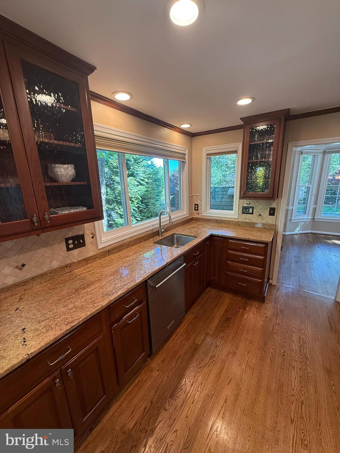 SOUTH RUN OAKS - Residential