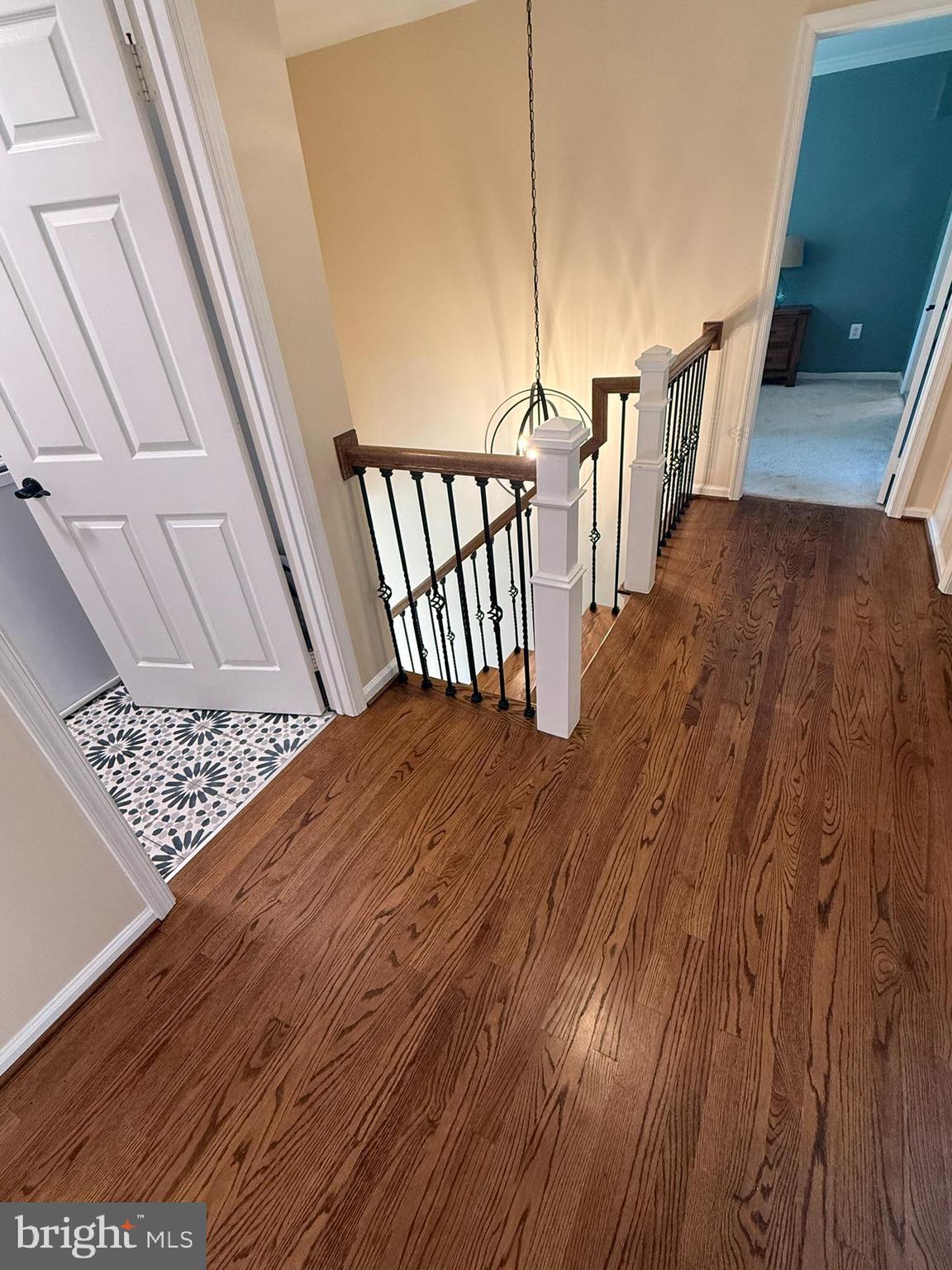 SOUTH RUN OAKS - Residential