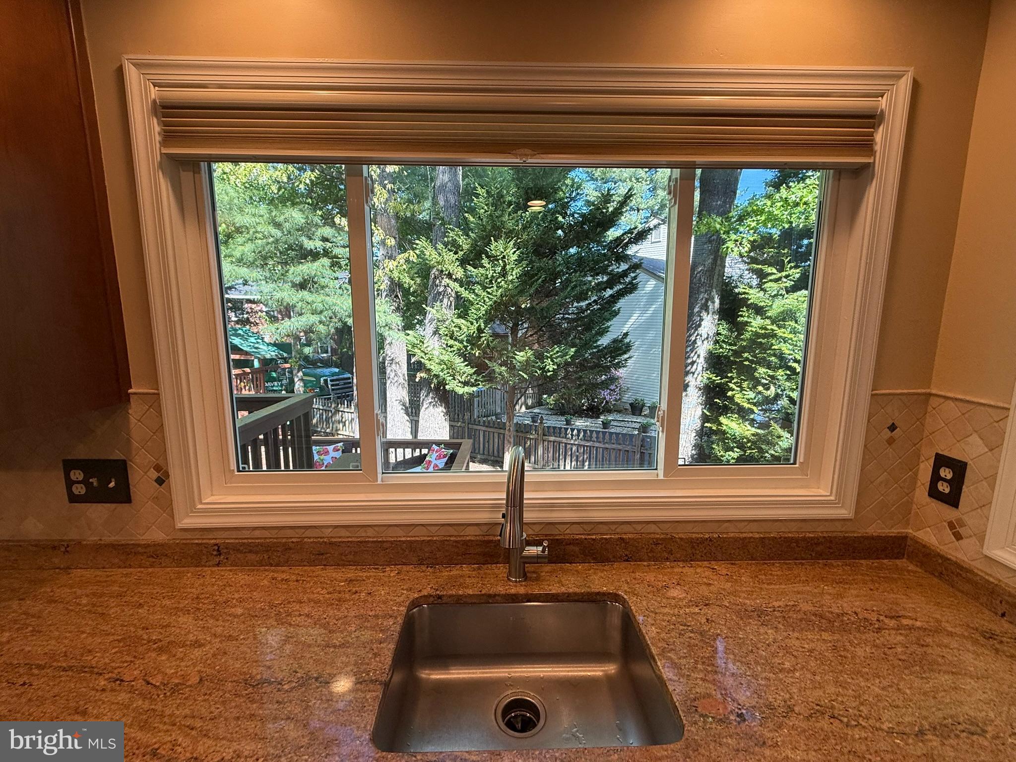 SOUTH RUN OAKS - Residential