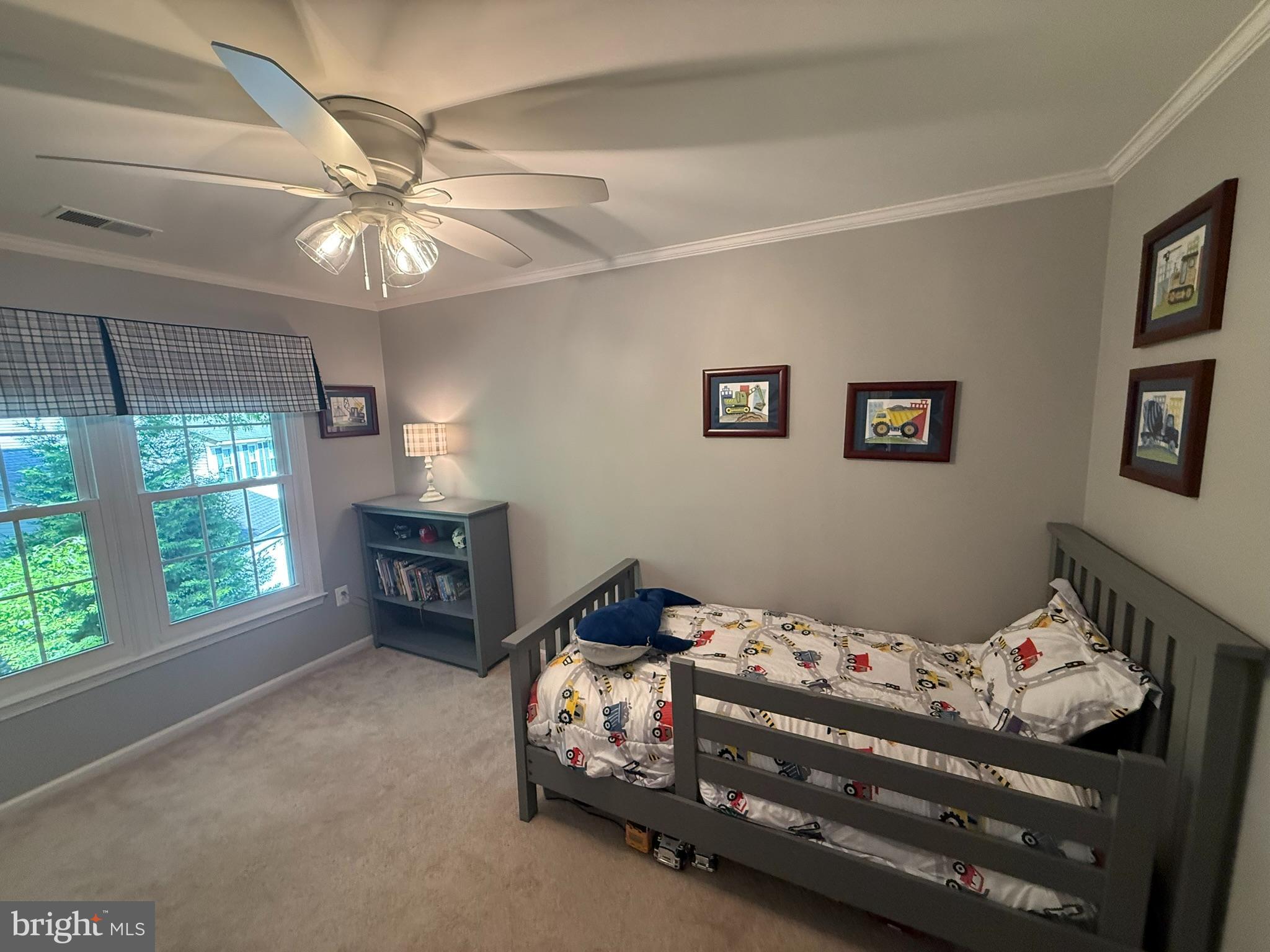 SOUTH RUN OAKS - Residential