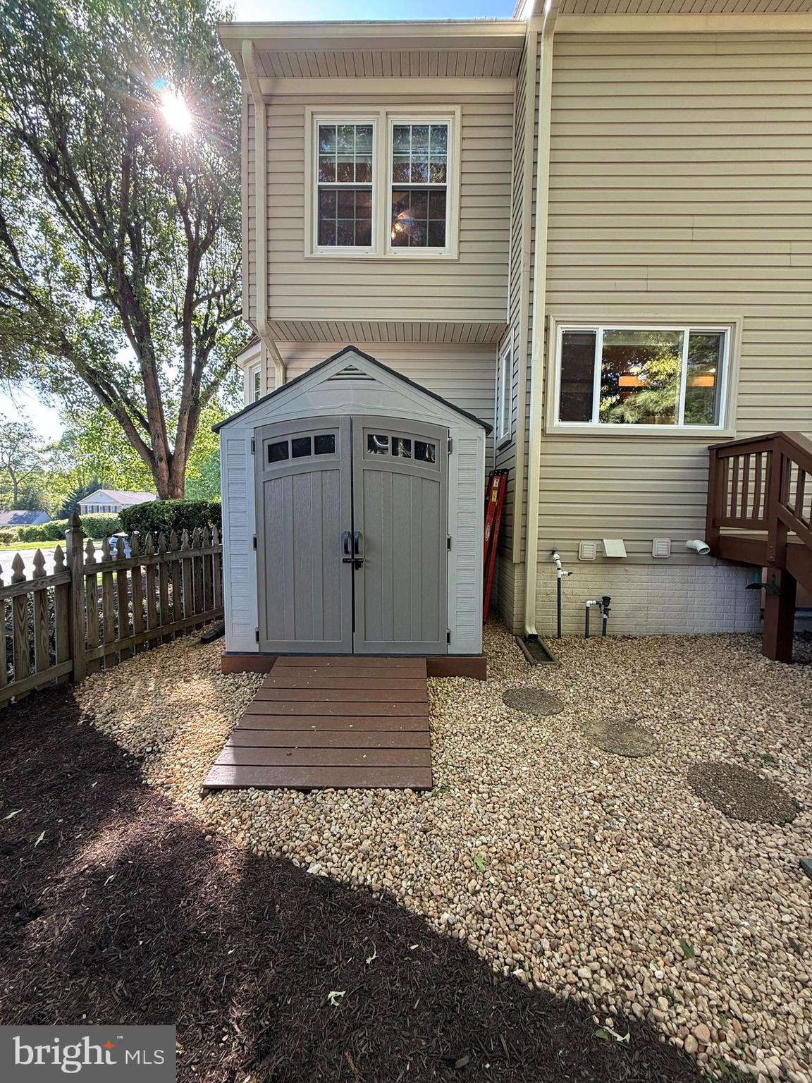 SOUTH RUN OAKS - Residential