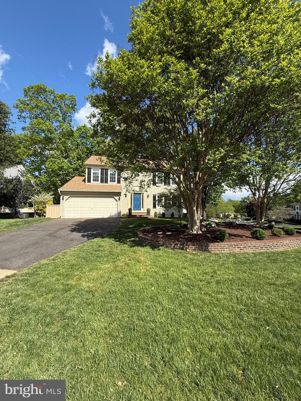 SOUTH RUN OAKS - Residential