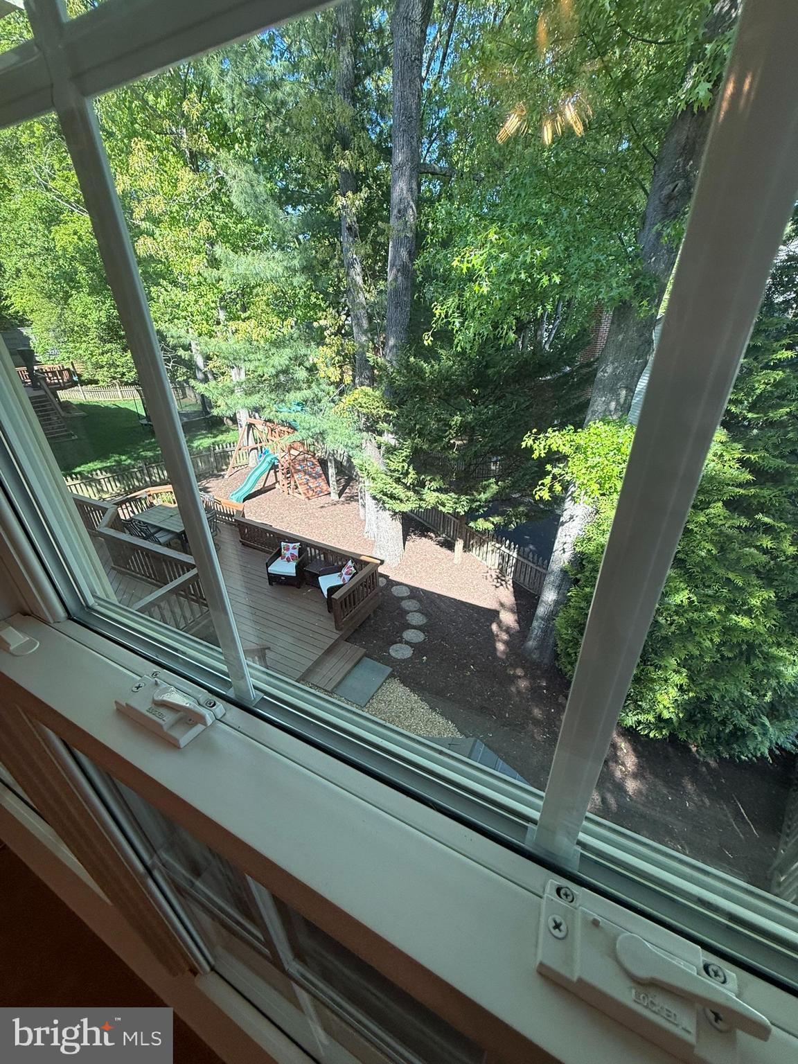 SOUTH RUN OAKS - Residential