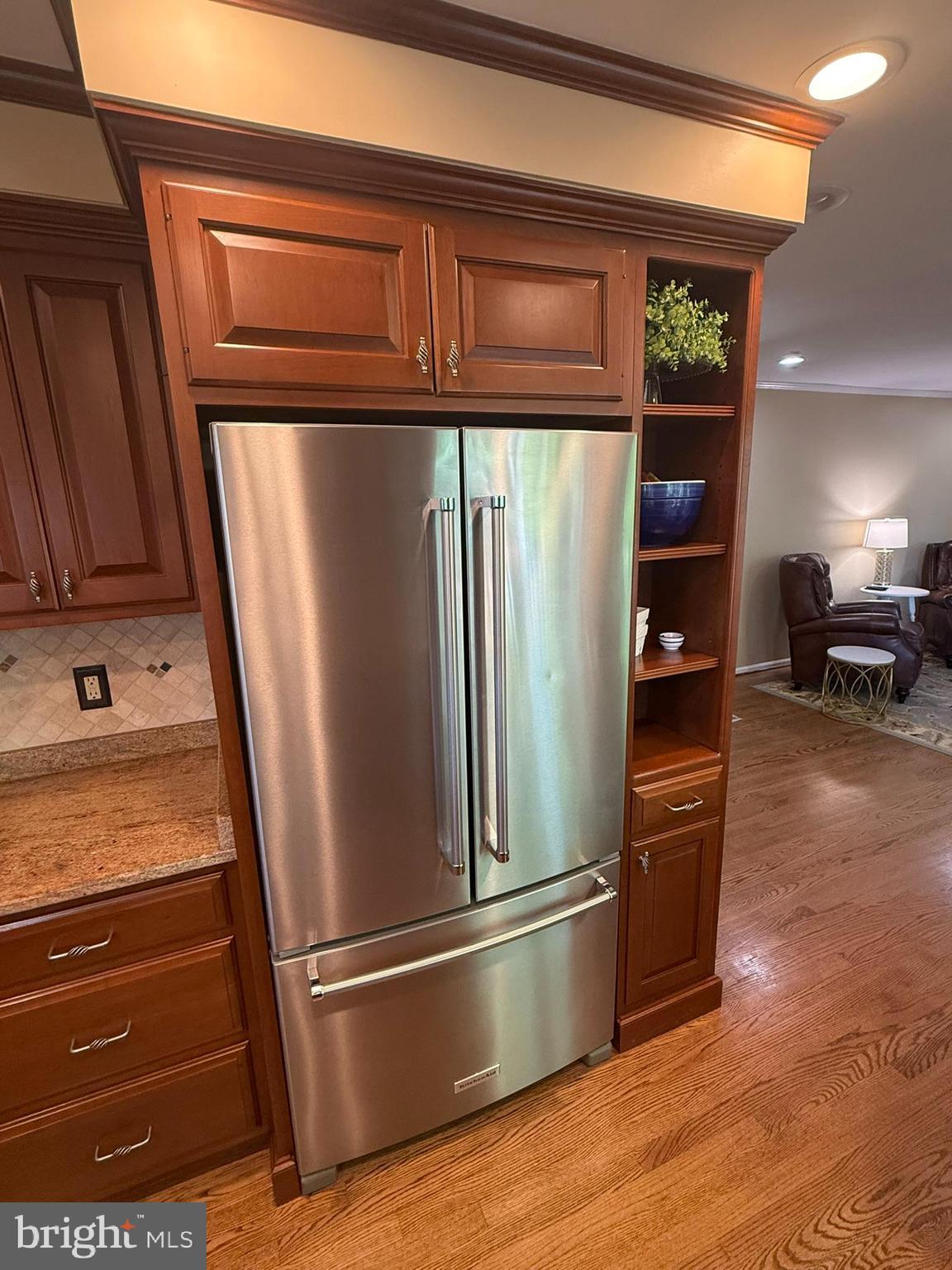 SOUTH RUN OAKS - Residential