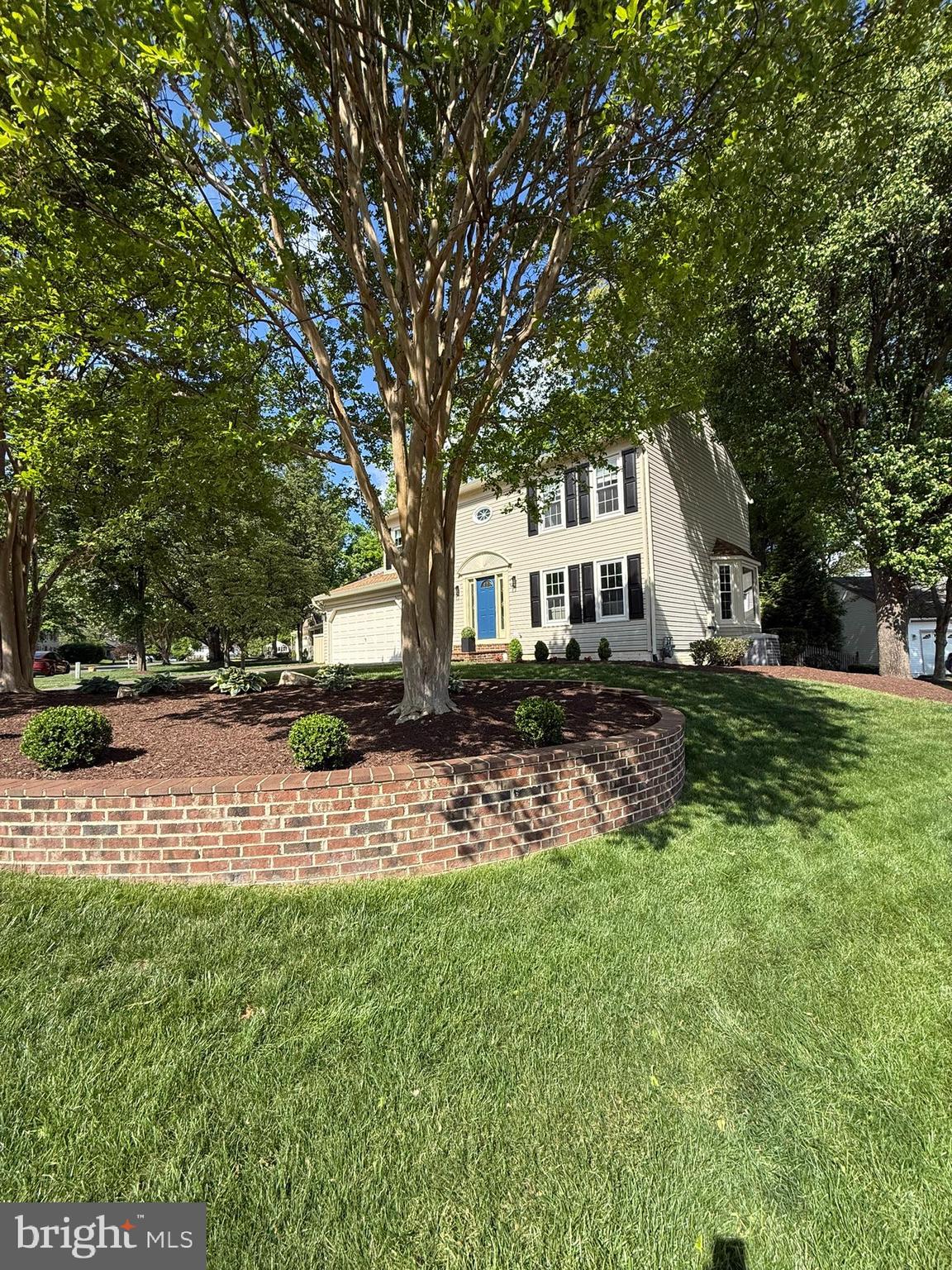 SOUTH RUN OAKS - Residential