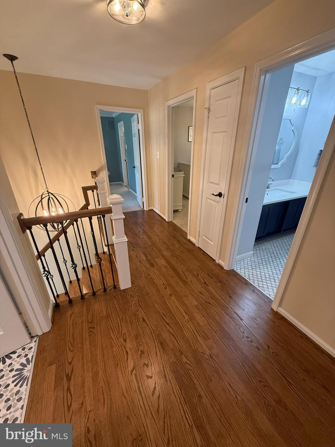 SOUTH RUN OAKS - Residential