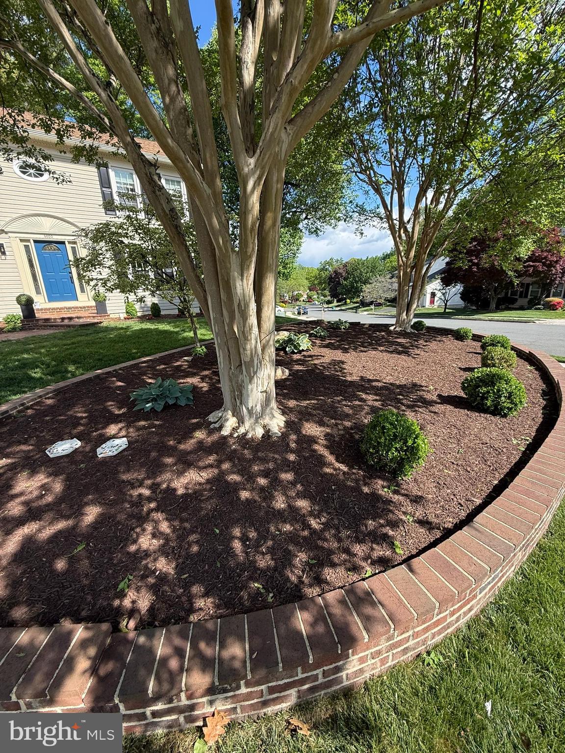 SOUTH RUN OAKS - Residential