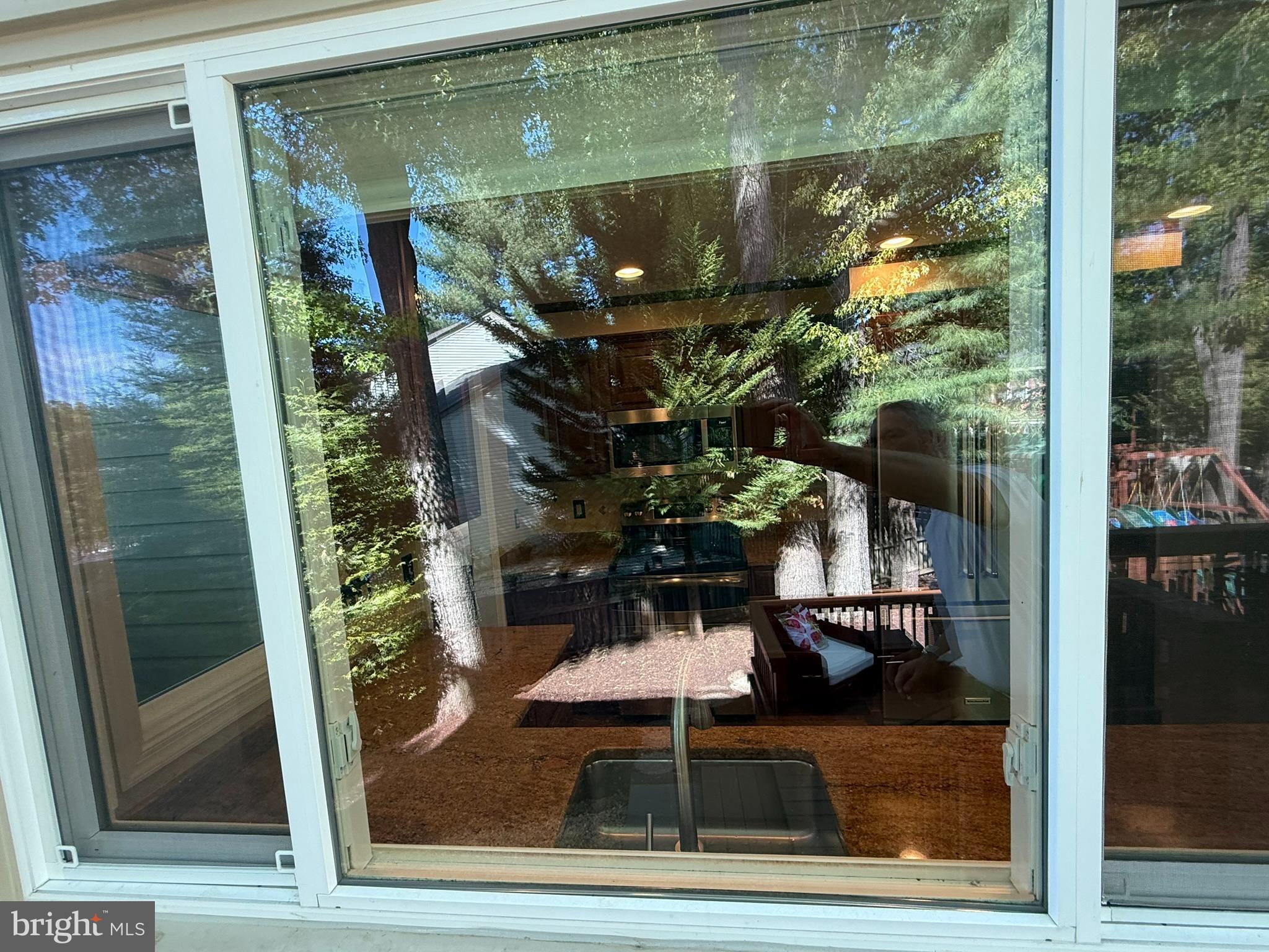 SOUTH RUN OAKS - Residential