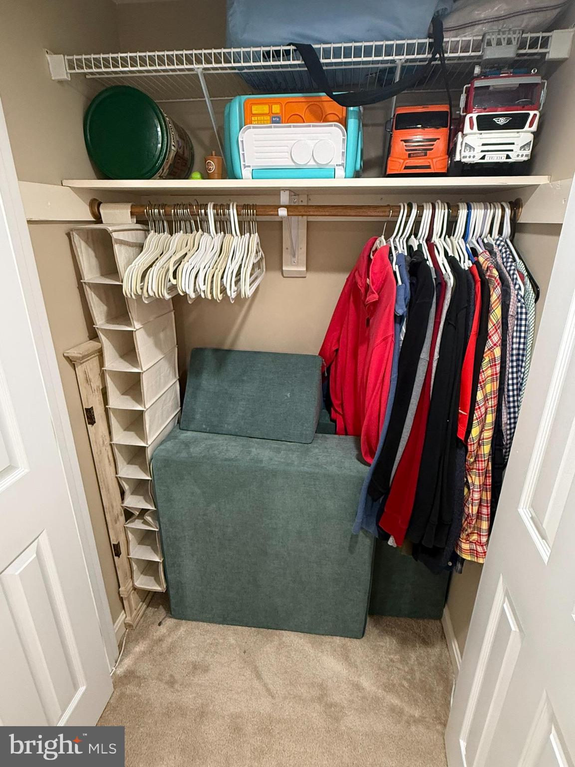 SOUTH RUN OAKS - Residential